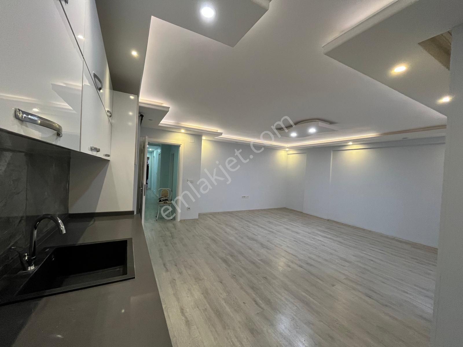 Söke Atatürk'te Yerden Isıtmalı 3+1 Ebeveyn Banyolu Daire - Görsel 17