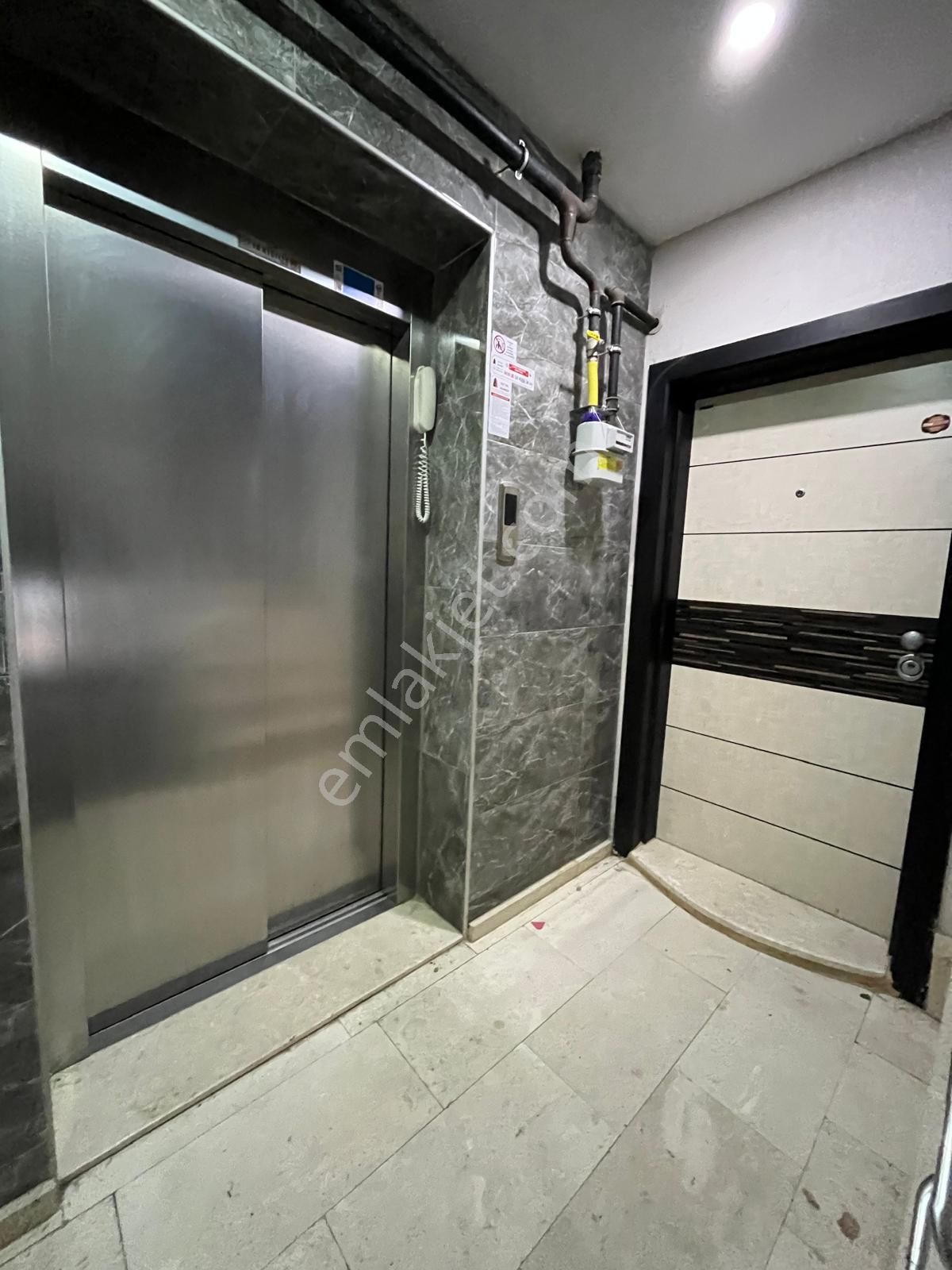 Söke Atatürk'te Yerden Isıtmalı 3+1 Ebeveyn Banyolu Daire - Görsel 4