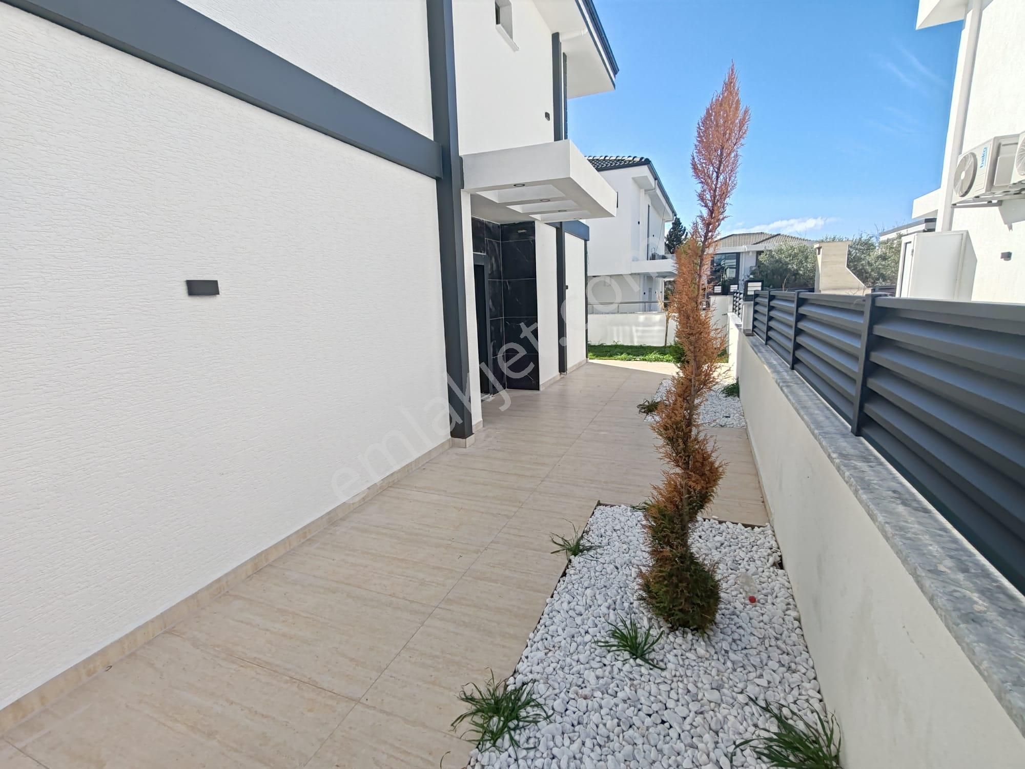 Didim'de 3+1 Ayrı Mutfak Müstakil Villa | Havuzlu - Görsel 6