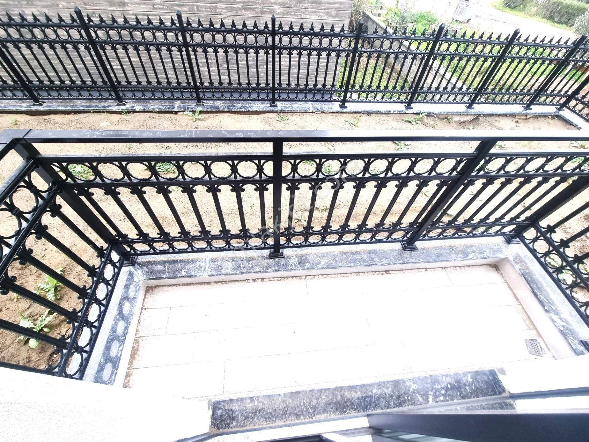 Aygül'den Akçay Güre Arası Sıfır Müstakil Tadında Bahçe Kullanımlı Yerden Isıtmalı 1+1 Satılık Daire - Görsel 33