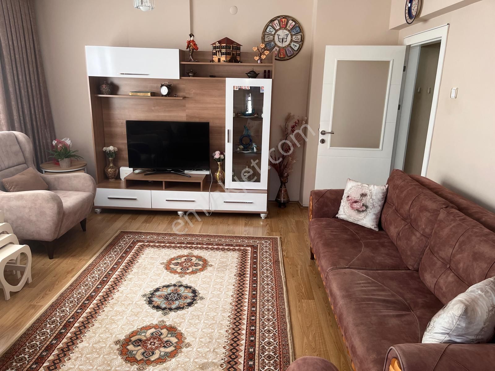 Mç Emlak'tan Plevne Mahallesin'de 5+1 Satılık Daire - Görsel 6