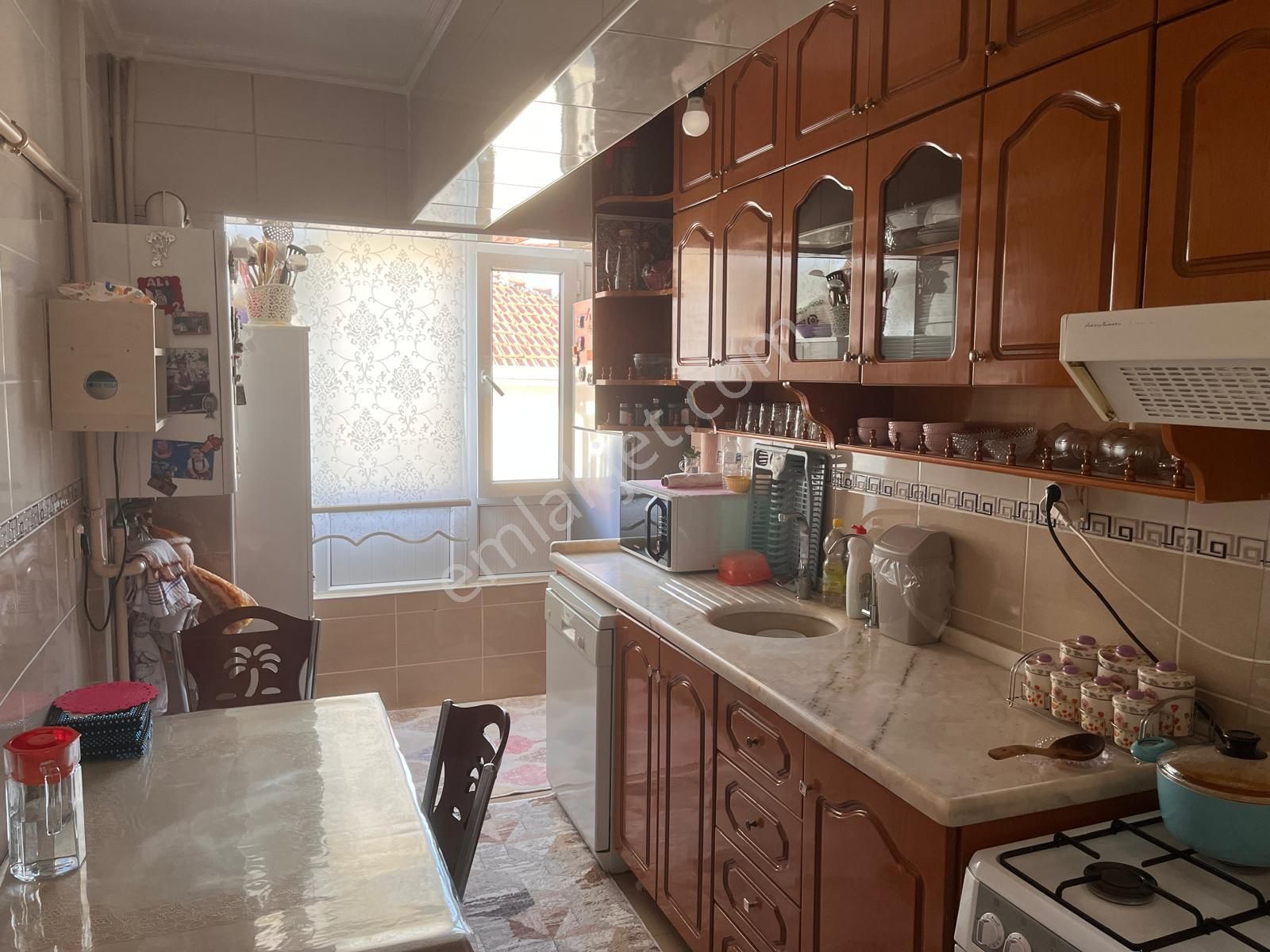 Mç Emlak'tan Plevne Mahallesin'de 5+1 Satılık Daire - Görsel 2