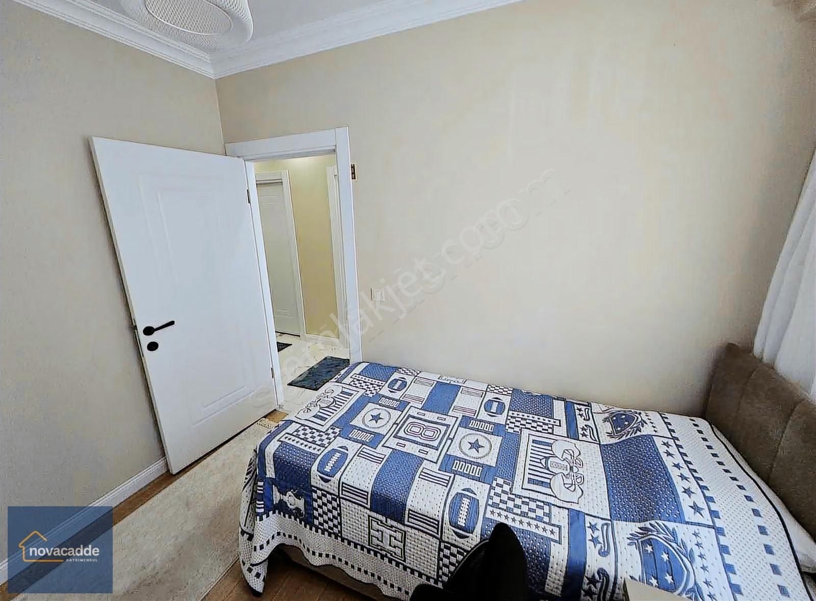 Üsküdar Güzeltepe'de Yeni Binada, Balkonlu 3+1 Kiralık Daire - Görsel 3