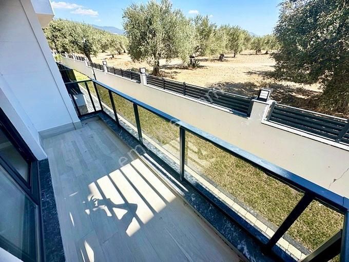 🏡 Referans'tan Güre'de Havuzlu Sitede Ön Cephe 1+1 Daire - Görsel 33