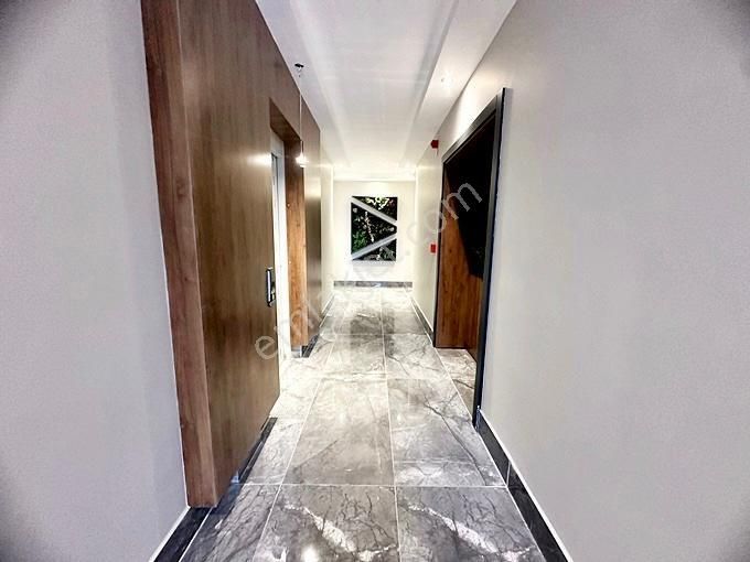 🏡 Referans'tan Güre'de Havuzlu Sitede Ön Cephe 1+1 Daire - Görsel 23
