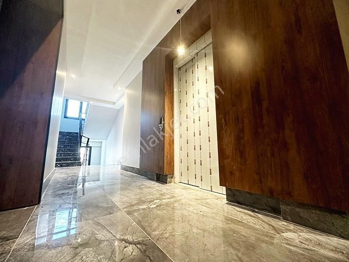 🏡 Referans'tan Güre'de Havuzlu Sitede Ön Cephe 1+1 Daire - Görsel 32