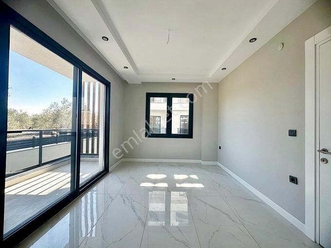 🏡 Referans'tan Güre'de Havuzlu Sitede Ön Cephe 1+1 Daire - Görsel 19