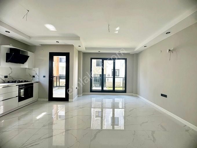 🏡 Referans'tan Güre'de Havuzlu Sitede Ön Cephe 1+1 Daire - Görsel 5