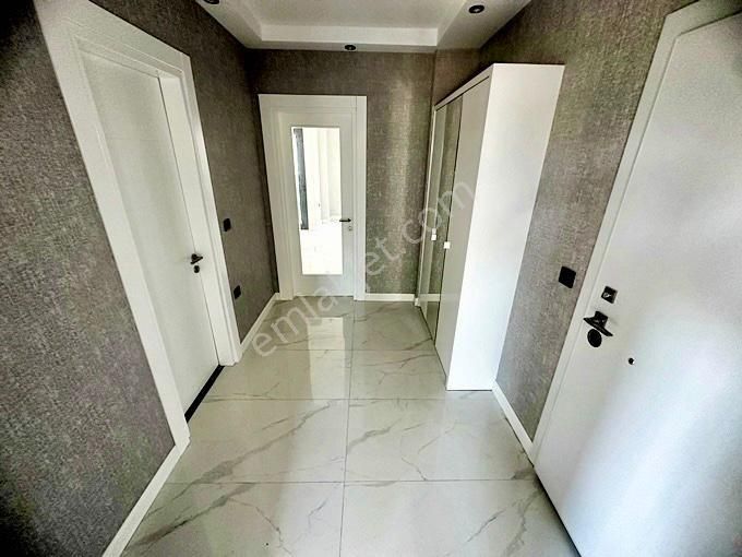 🏡 Referans'tan Güre'de Havuzlu Sitede Ön Cephe 1+1 Daire - Görsel 14
