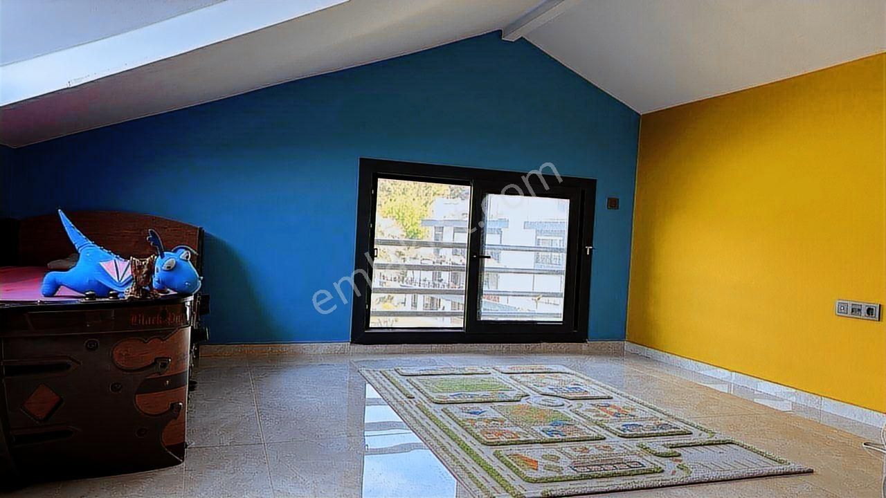 Urla Kalabak'ta, Müstakil Havuzlu Ve Tenis Kortlu Satılık Villa - Görsel 26