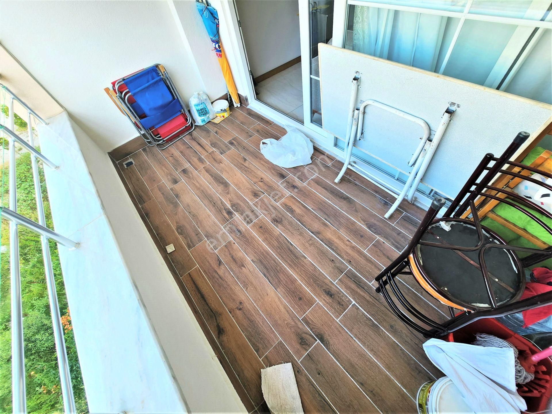 💢💢aktiften Akçay'da Standartların Ötesinde Ayrı Mutfaklı Eşyalı Denize 150mt 1+1 Daire - Görsel 14