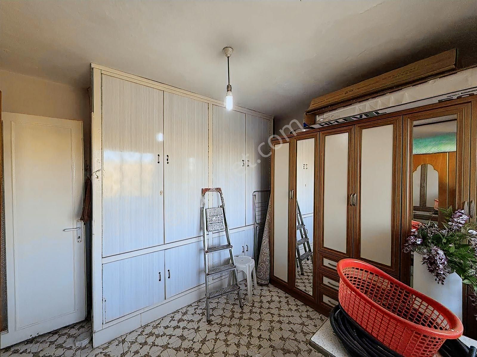 Remax Pin'de Girne Mh'de Satılık 3+1 Doğalgazlı Yalıtımlı Daire - Görsel 18