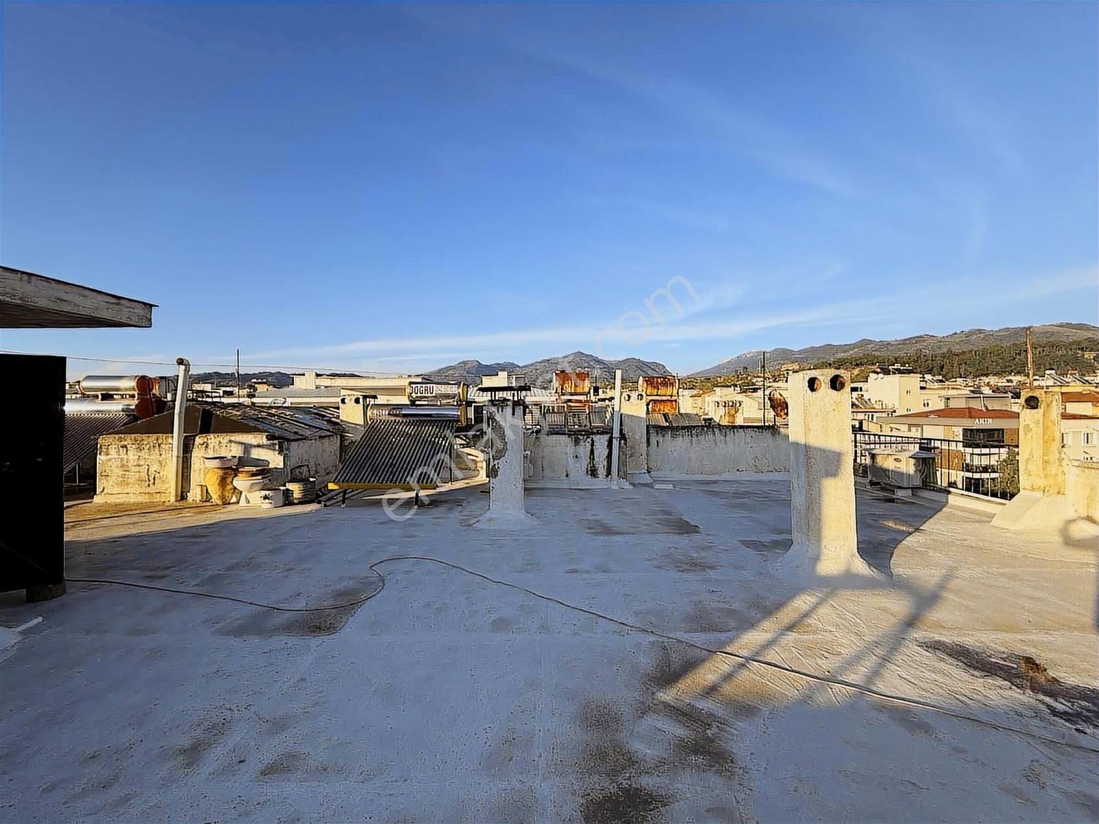 Remax Pin'de Girne Mh'de Satılık 3+1 Doğalgazlı Yalıtımlı Daire - Görsel 11