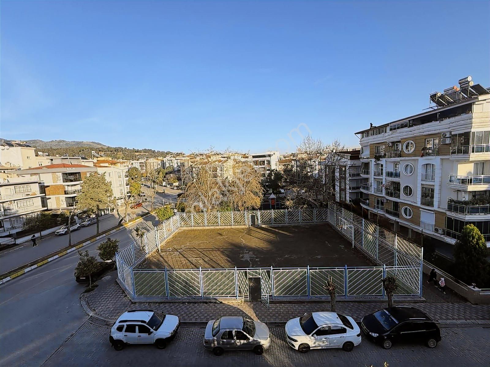 Remax Pin'de Girne Mh'de Satılık 3+1 Doğalgazlı Yalıtımlı Daire - Görsel 8