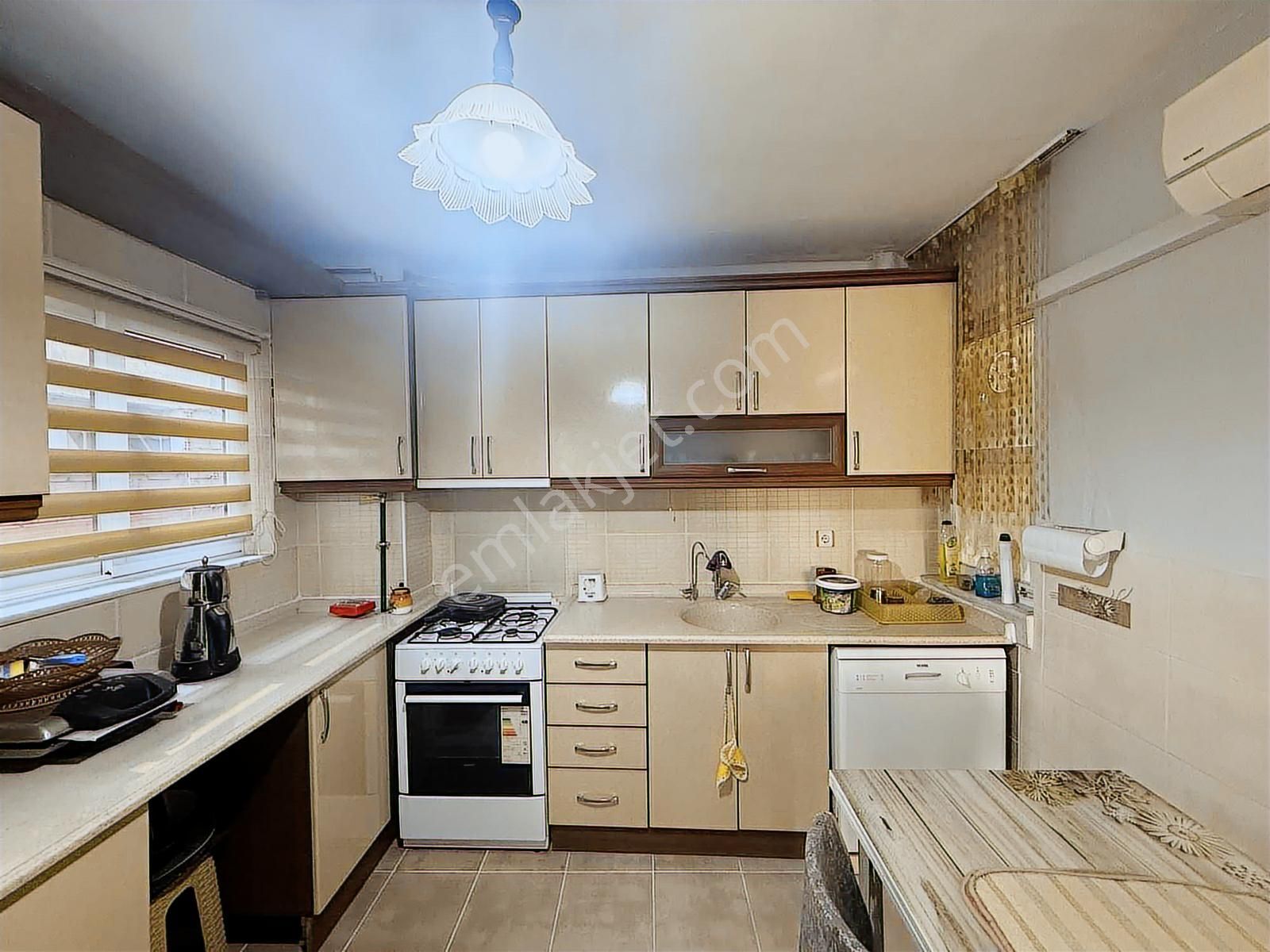 Remax Pin'de Girne Mh'de Satılık 3+1 Doğalgazlı Yalıtımlı Daire - Görsel 14