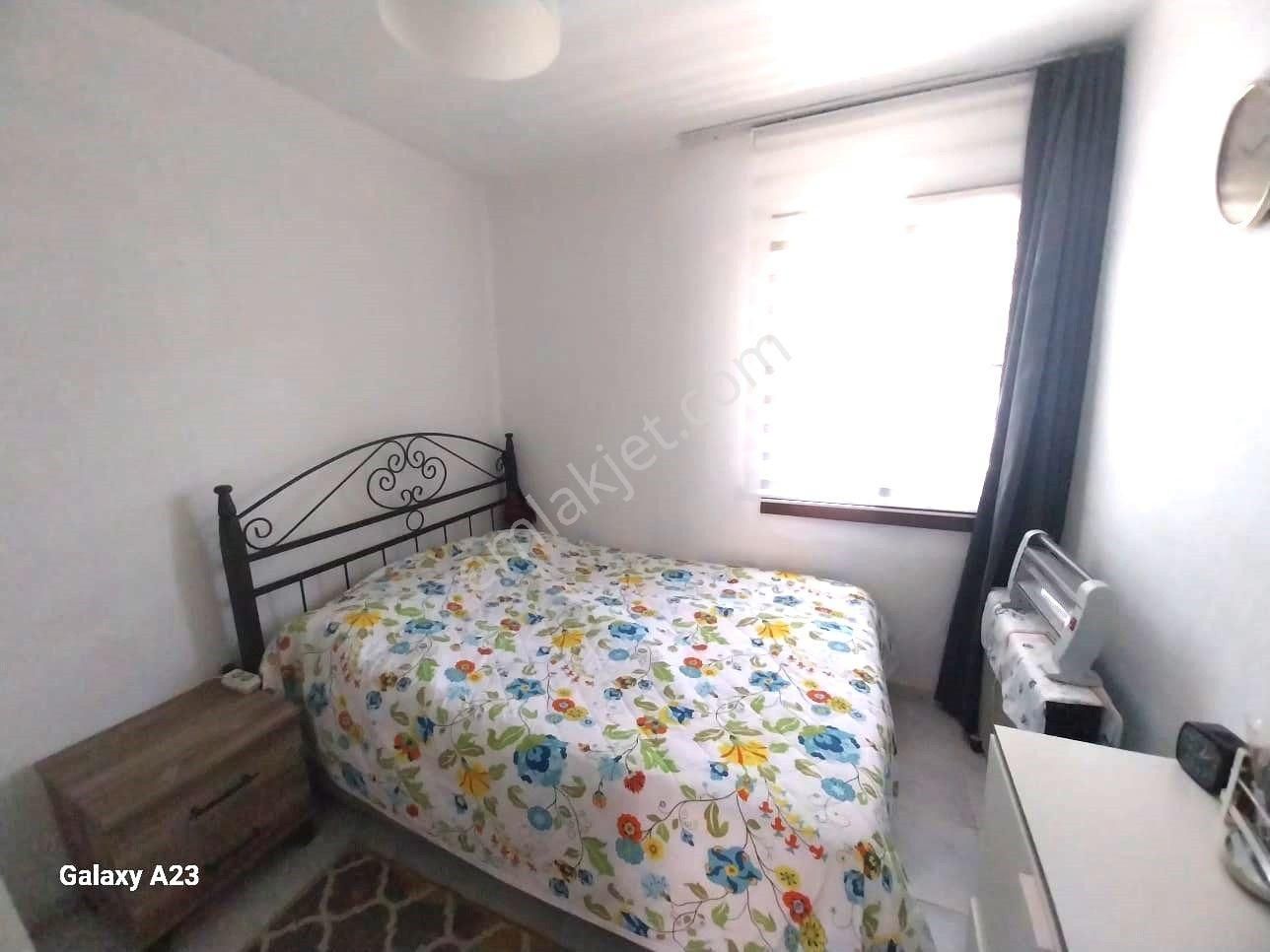 Kuşadası'nda Denize 3. Ev, Verandadan Deniz Manzaralı - Görsel 21