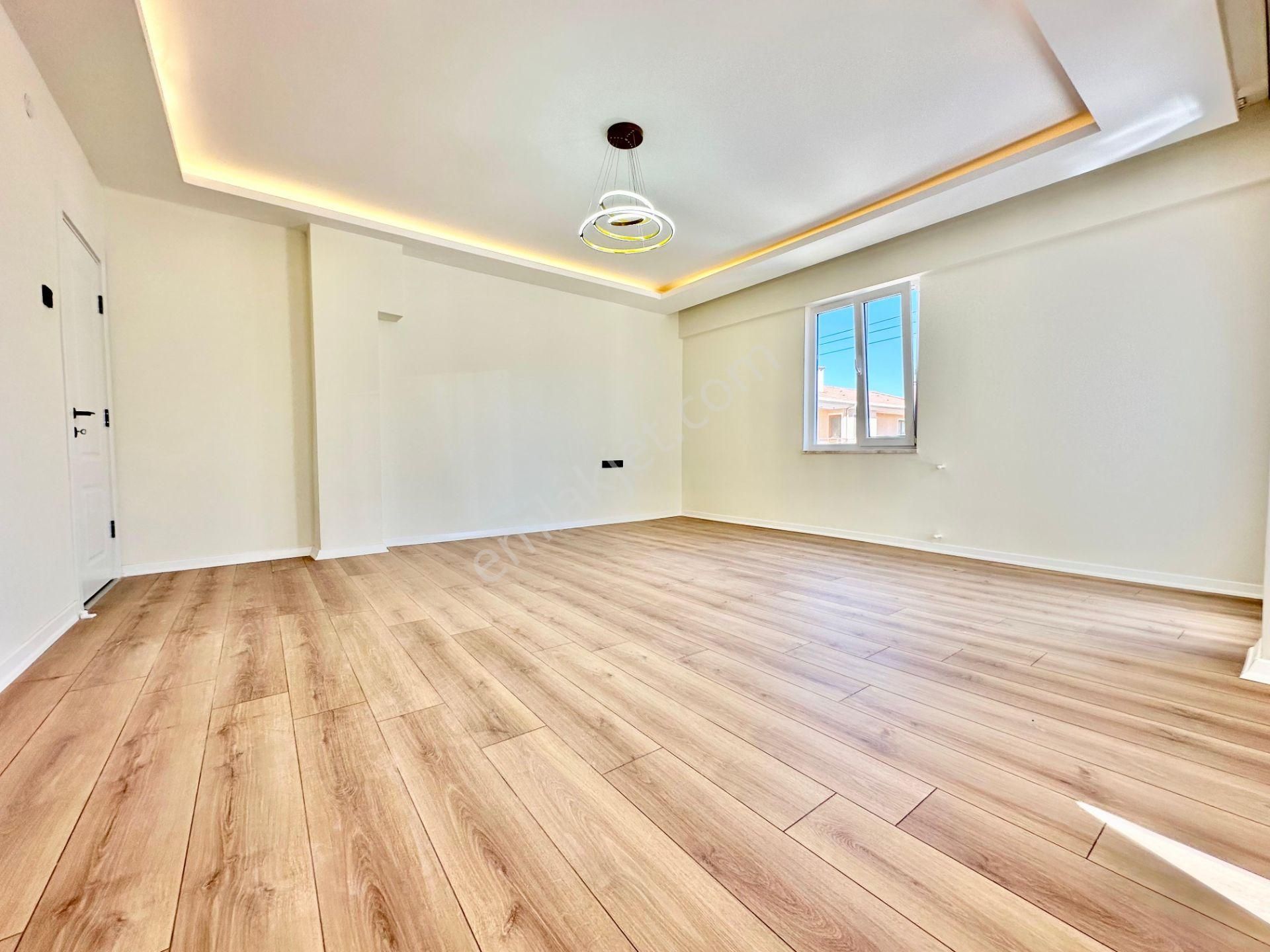 ꧁ay Emlak'tan꧂askeri Kampa Yakın Denize 200 M Arakat Ön Cephe Satılık 2+1 Daire - Görsel 9