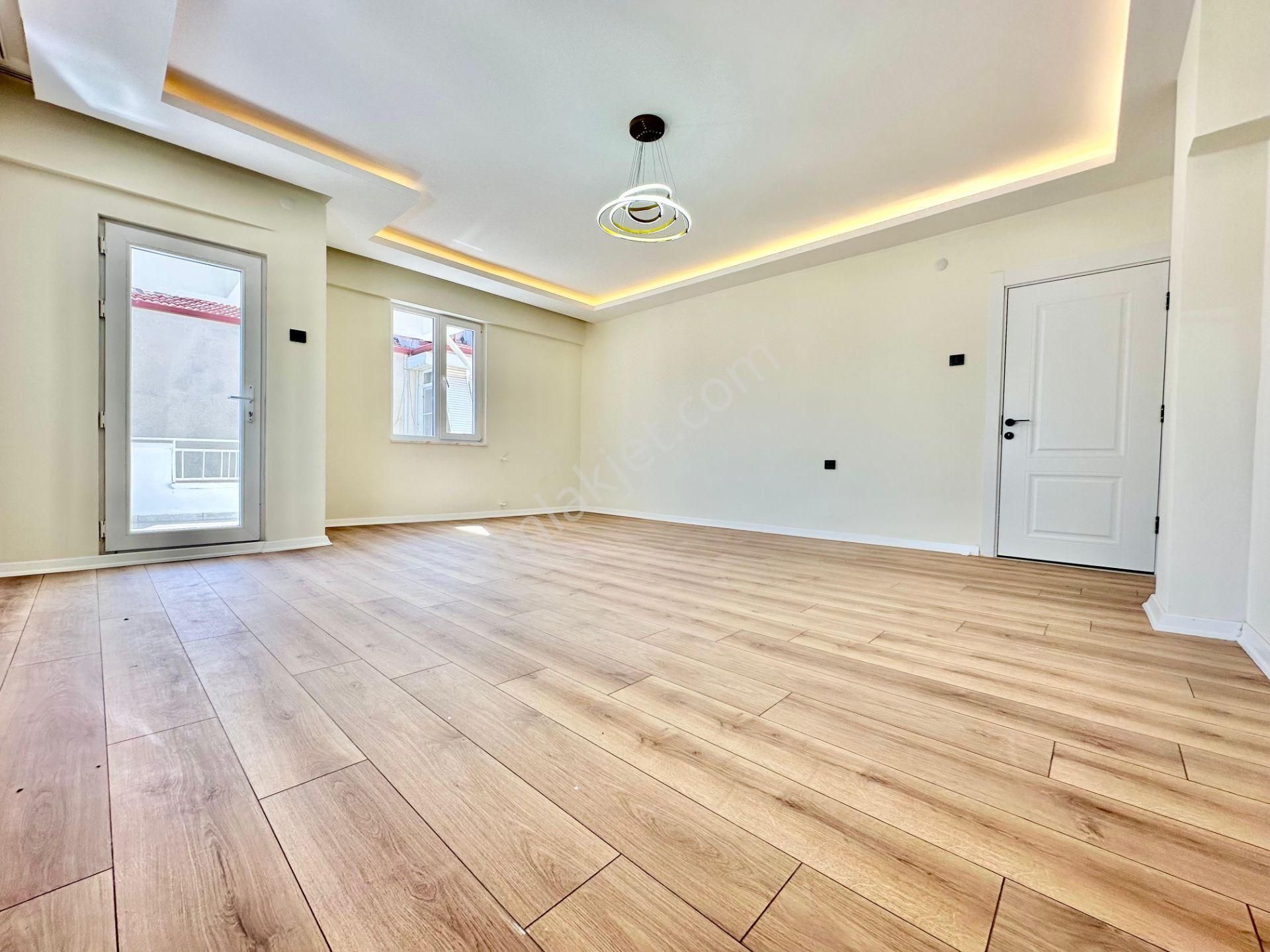 ꧁ay Emlak'tan꧂askeri Kampa Yakın Denize 200 M Arakat Ön Cephe Satılık 2+1 Daire - Görsel 10