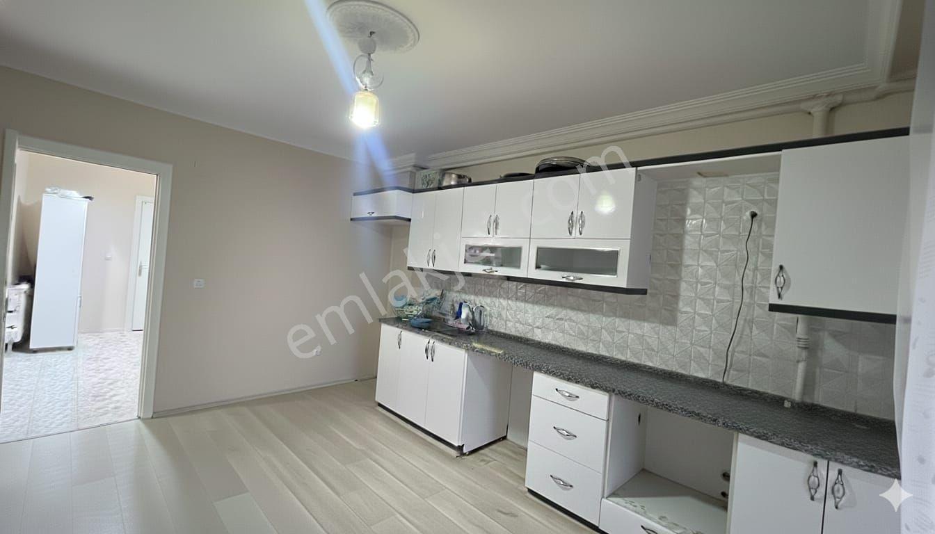 Fiyat Güncellendi İhtiyaçtan Satılık 4+1 ( 170m² Okullara Ve Hastaneye Yürüme Mesafesinde - Görsel 6