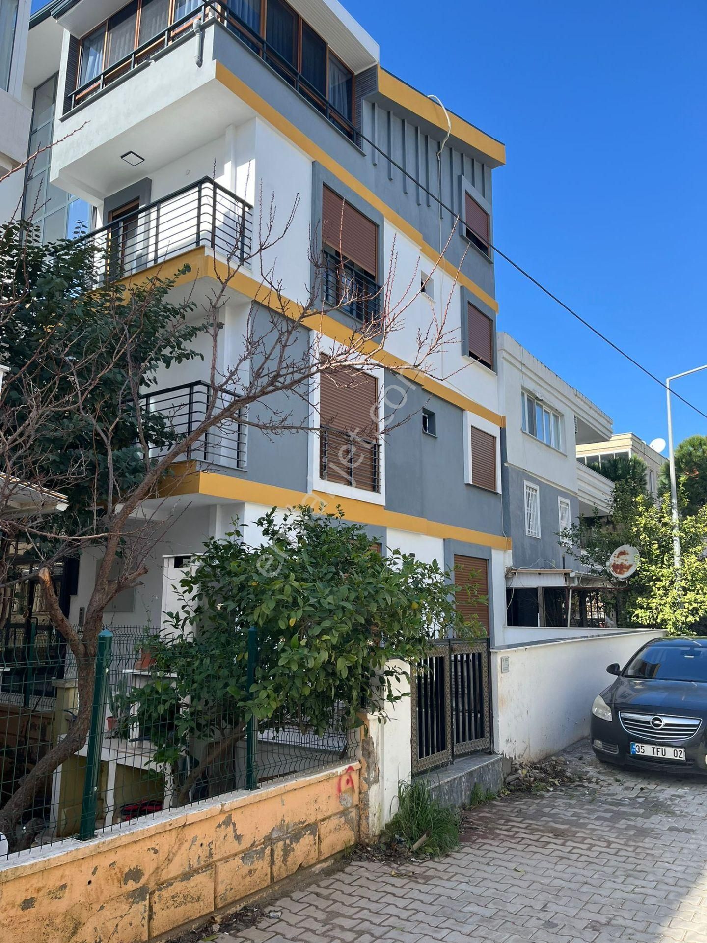 Didim Yeni Mah. Merkezi Konumda 1+1 Açık Mutfaklı Dairemiz Satılıktır Binamız Asansörlüdür