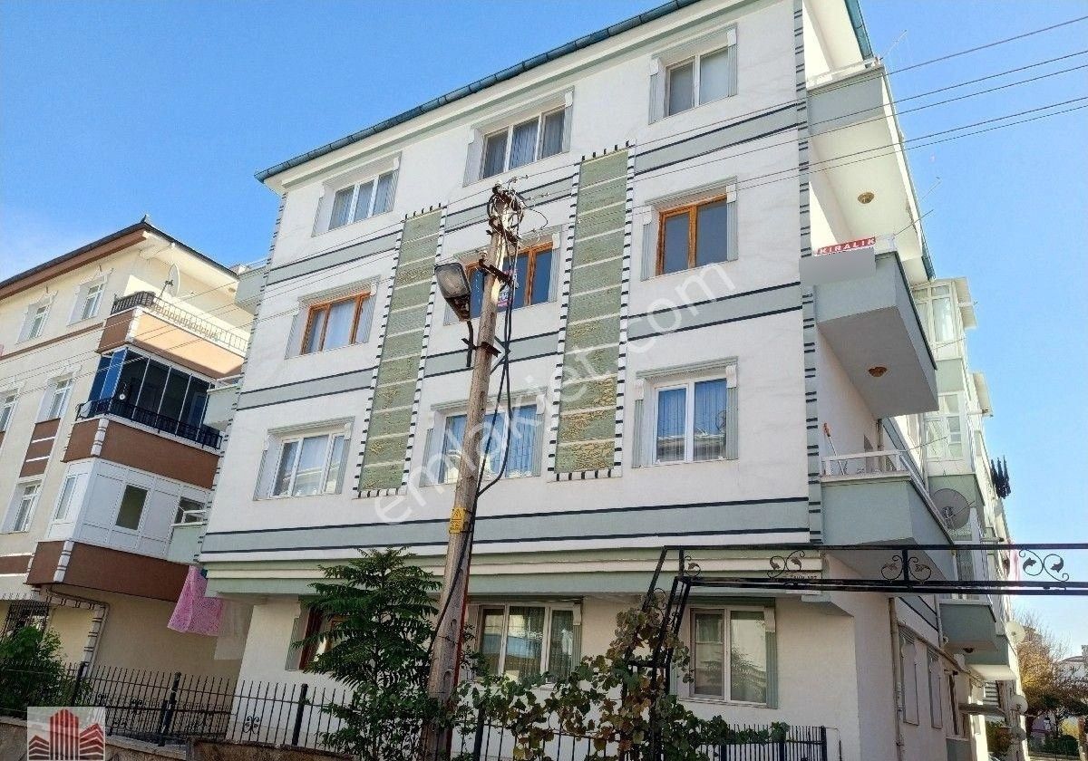 Maraşal Serdar Sk Arakat Ön Kombili A.otoparklı