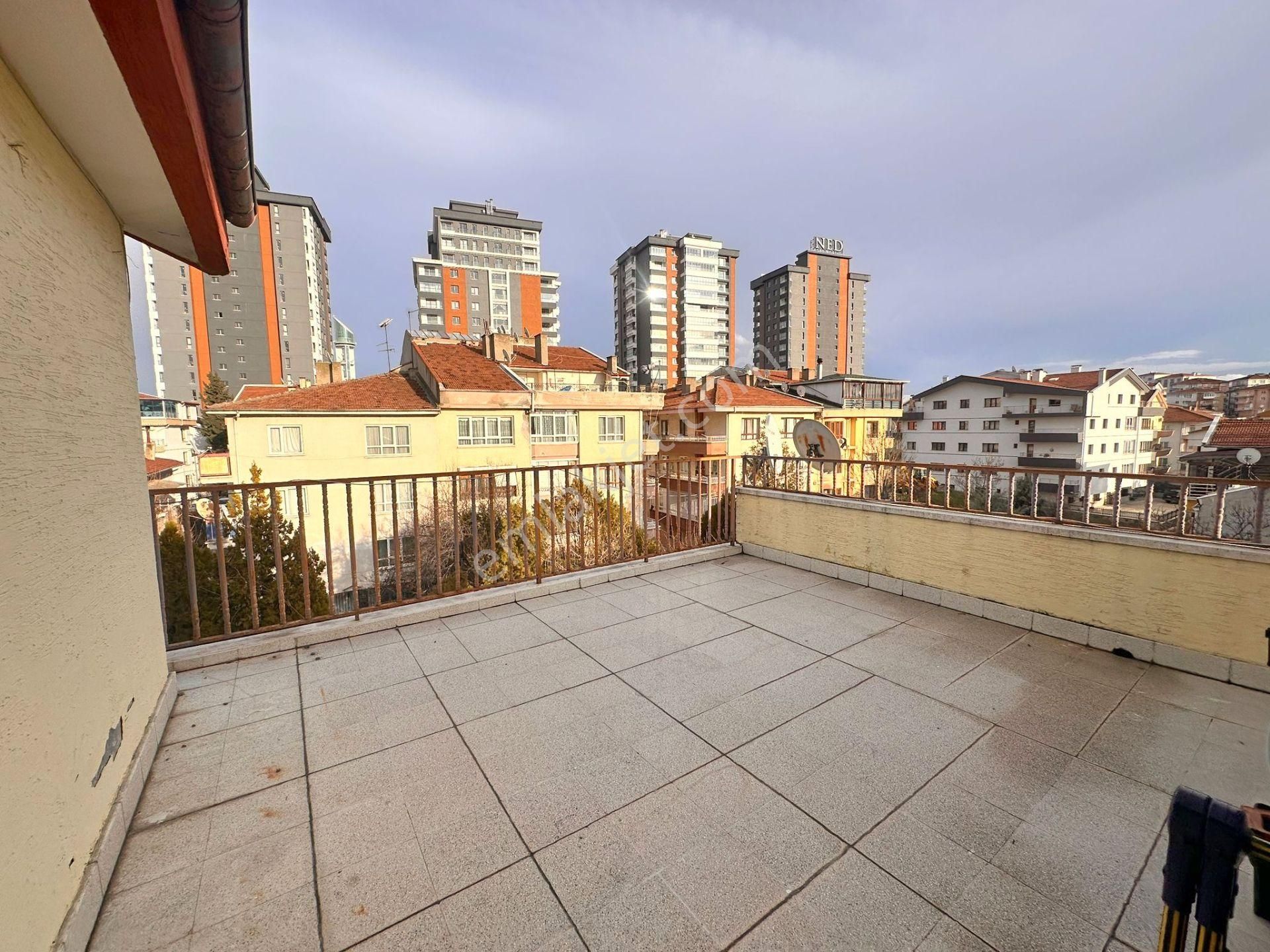 Şafak'tan Çiçekli'de 4+1 Yeni Bina Asansörlü-açık Teras-dubleks - Görsel 8