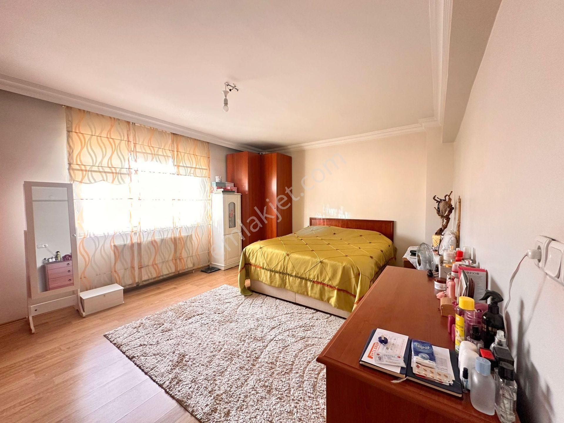 Şafak'tan Çiçekli'de 4+1 Yeni Bina Asansörlü-açık Teras-dubleks - Görsel 18