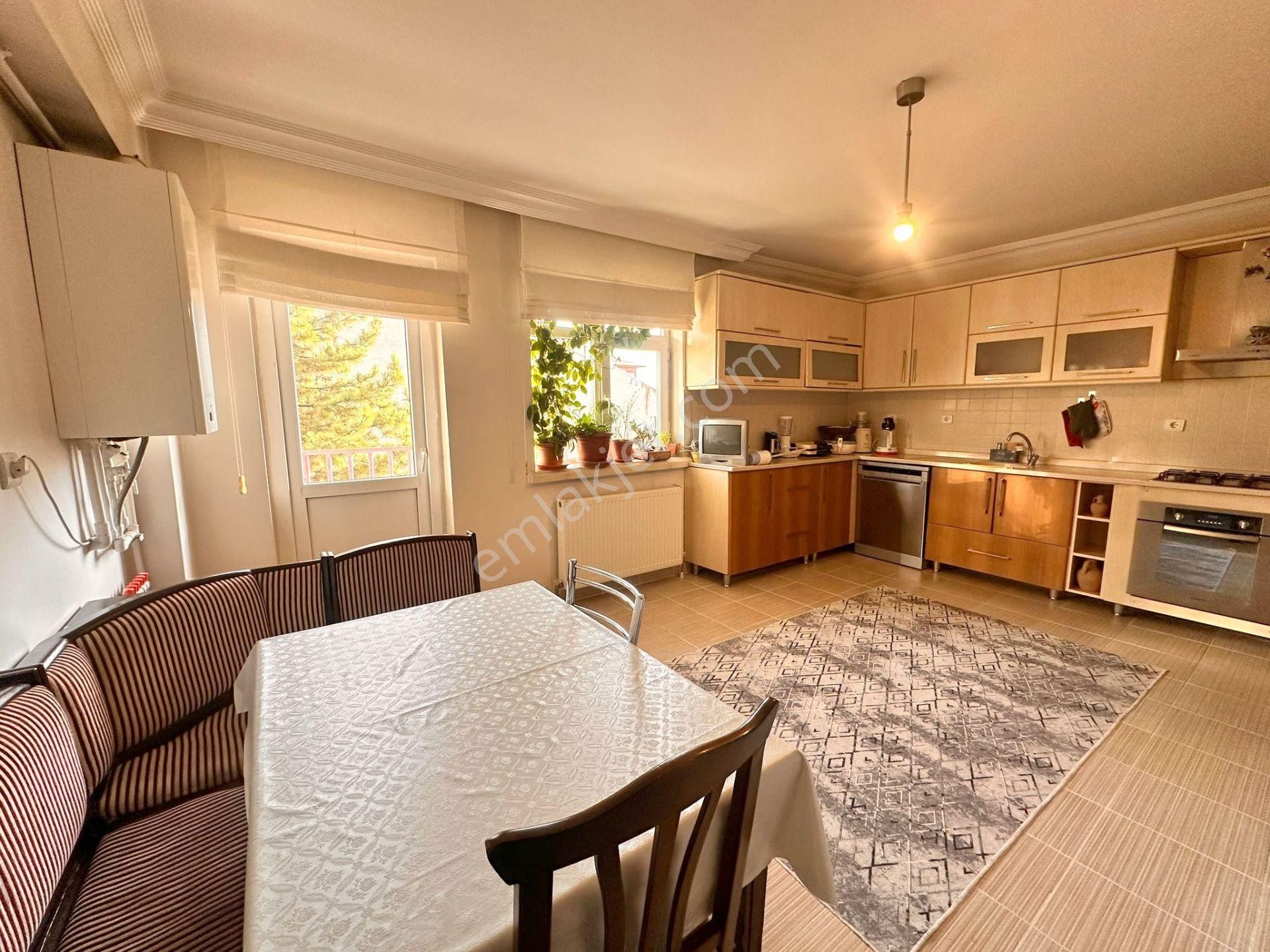 Şafak'tan Çiçekli'de 4+1 Yeni Bina Asansörlü-açık Teras-dubleks - Görsel 28