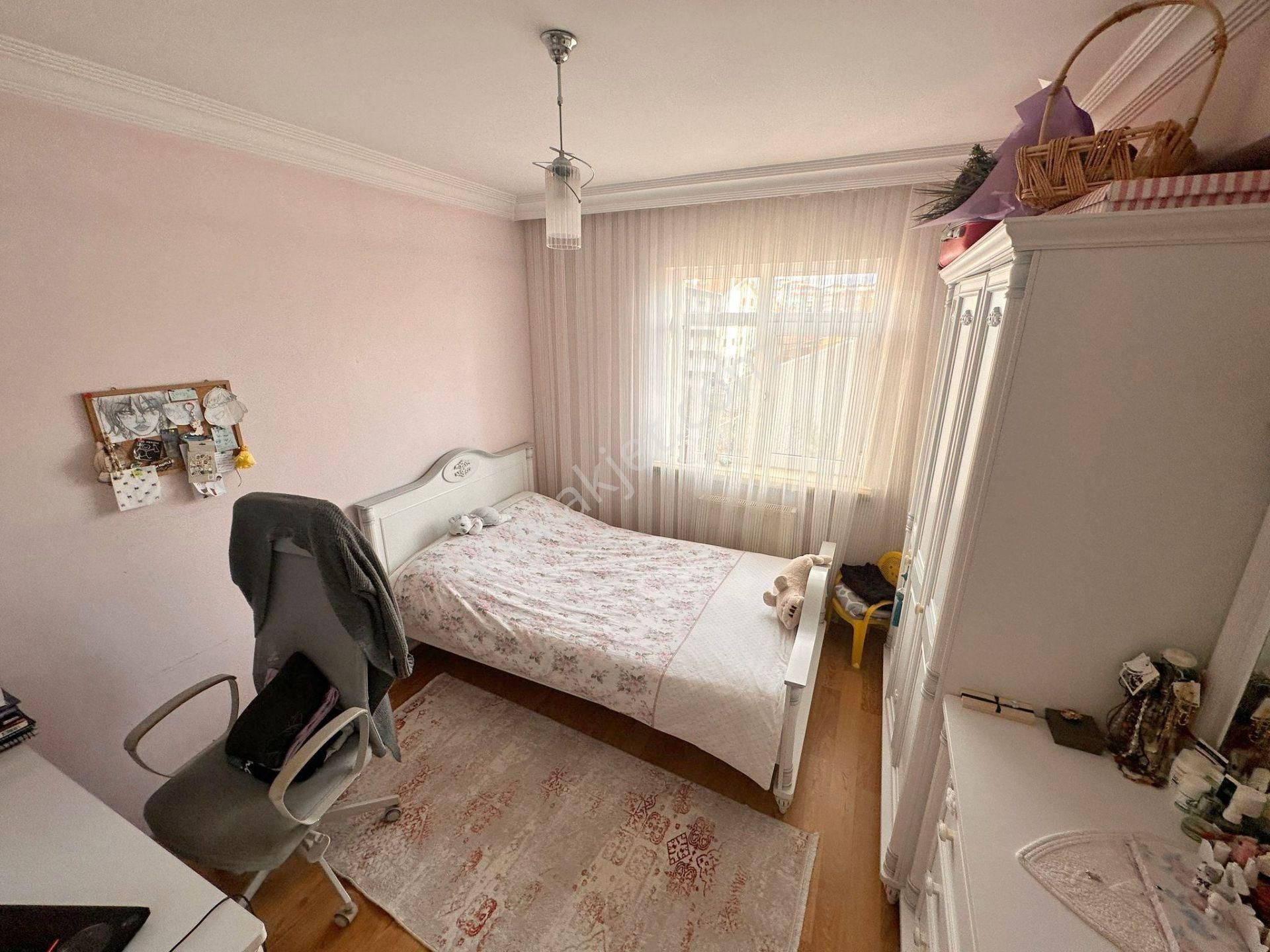 Şafak'tan Çiçekli'de 4+1 Yeni Bina Asansörlü-açık Teras-dubleks - Görsel 14