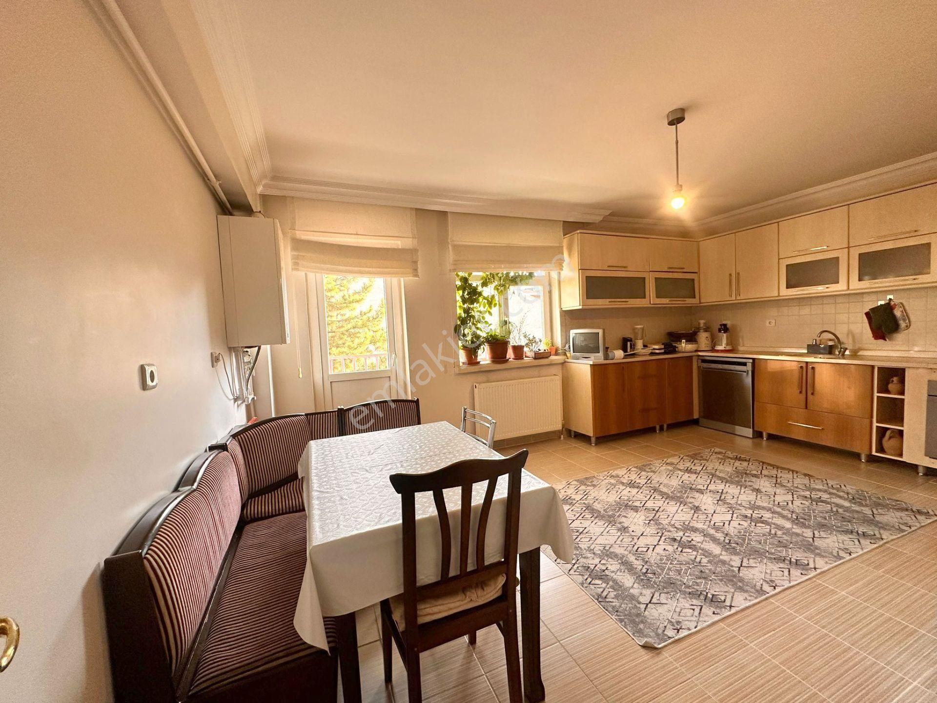 Şafak'tan Çiçekli'de 4+1 Yeni Bina Asansörlü-açık Teras-dubleks - Görsel 2