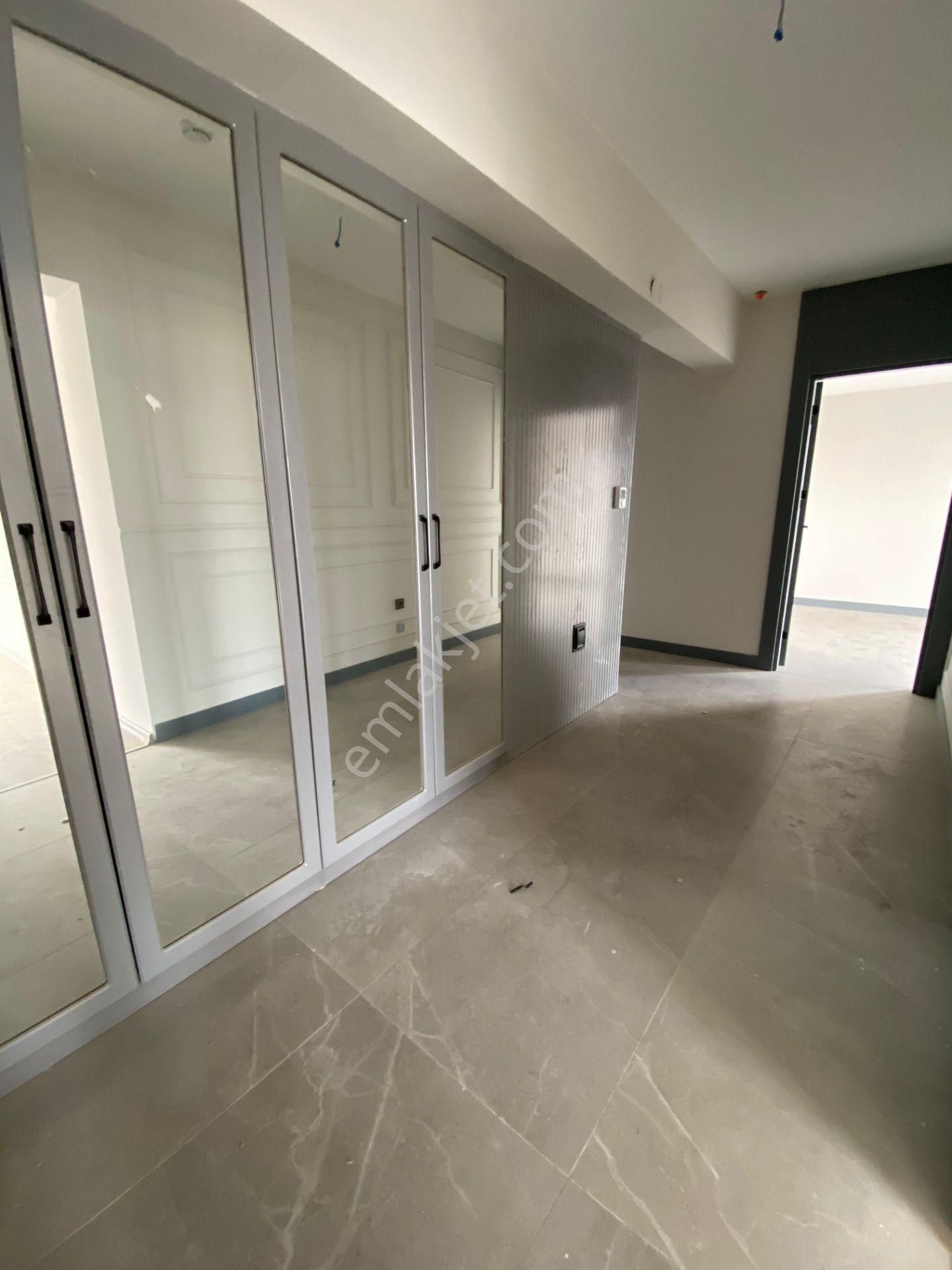 Çiçekli Mahallesinde Sıfır Sitede E.banyolu Giyinme Odalı Satılık Daire - Görsel 24