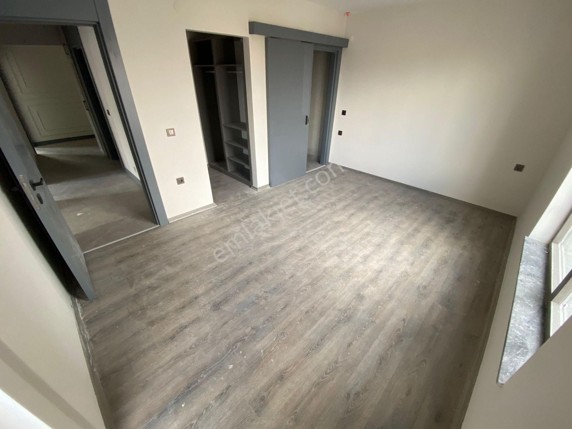 Çiçekli Mahallesinde Sıfır Sitede E.banyolu Giyinme Odalı Satılık Daire - Görsel 11