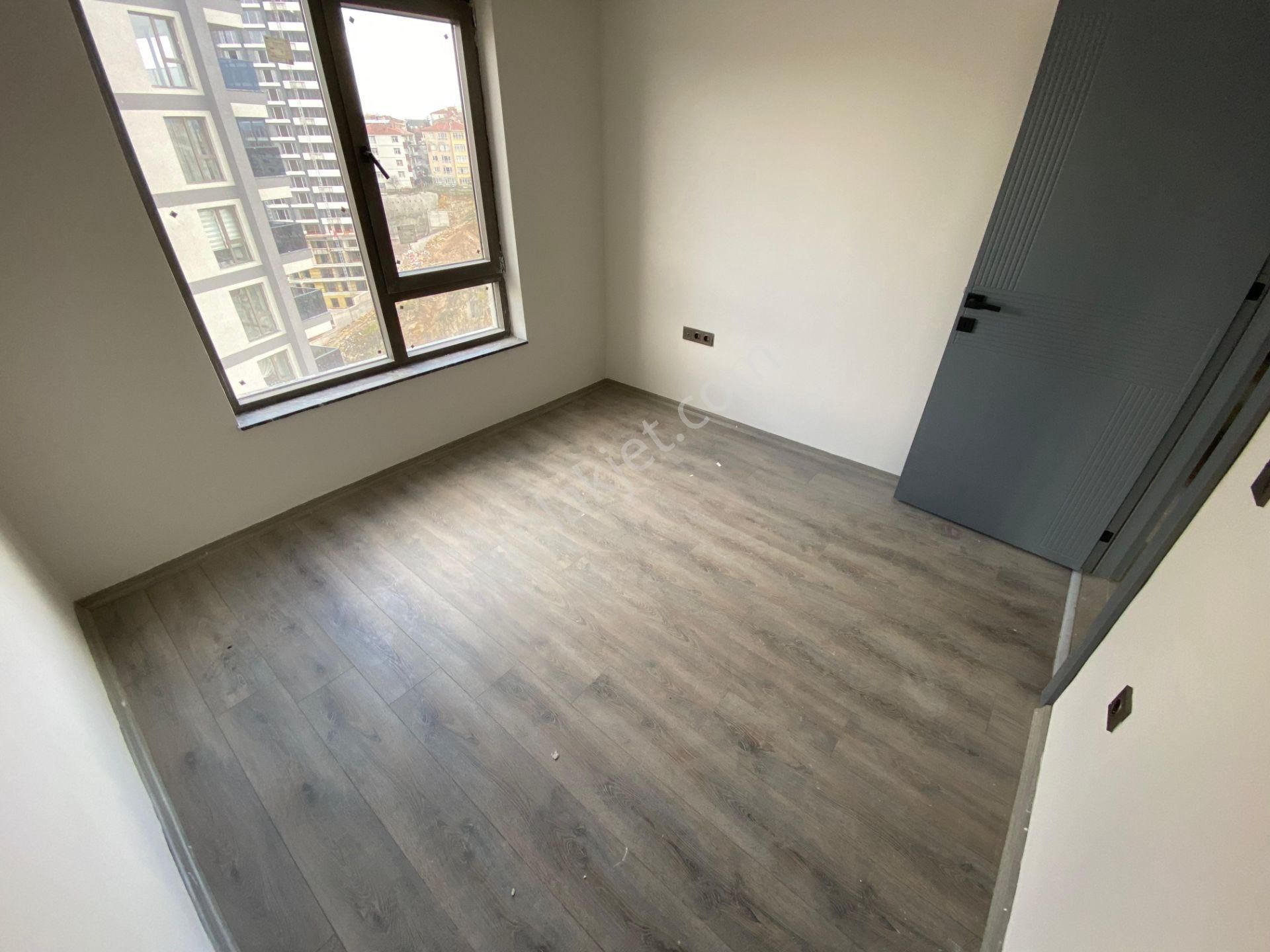 Çiçekli Mahallesinde Sıfır Sitede E.banyolu Giyinme Odalı Satılık Daire - Görsel 19