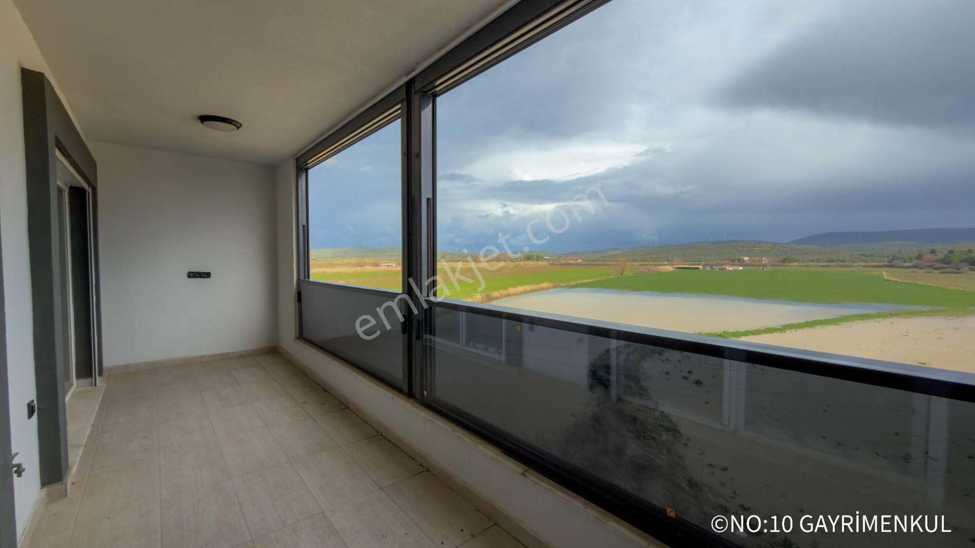 No:10 Gayrimenkul’den | Merkezi Konumda, Cadde Üstü, Oturmuş Site İçerisinde 3+1 (130 M²) Daire! - Görsel 14