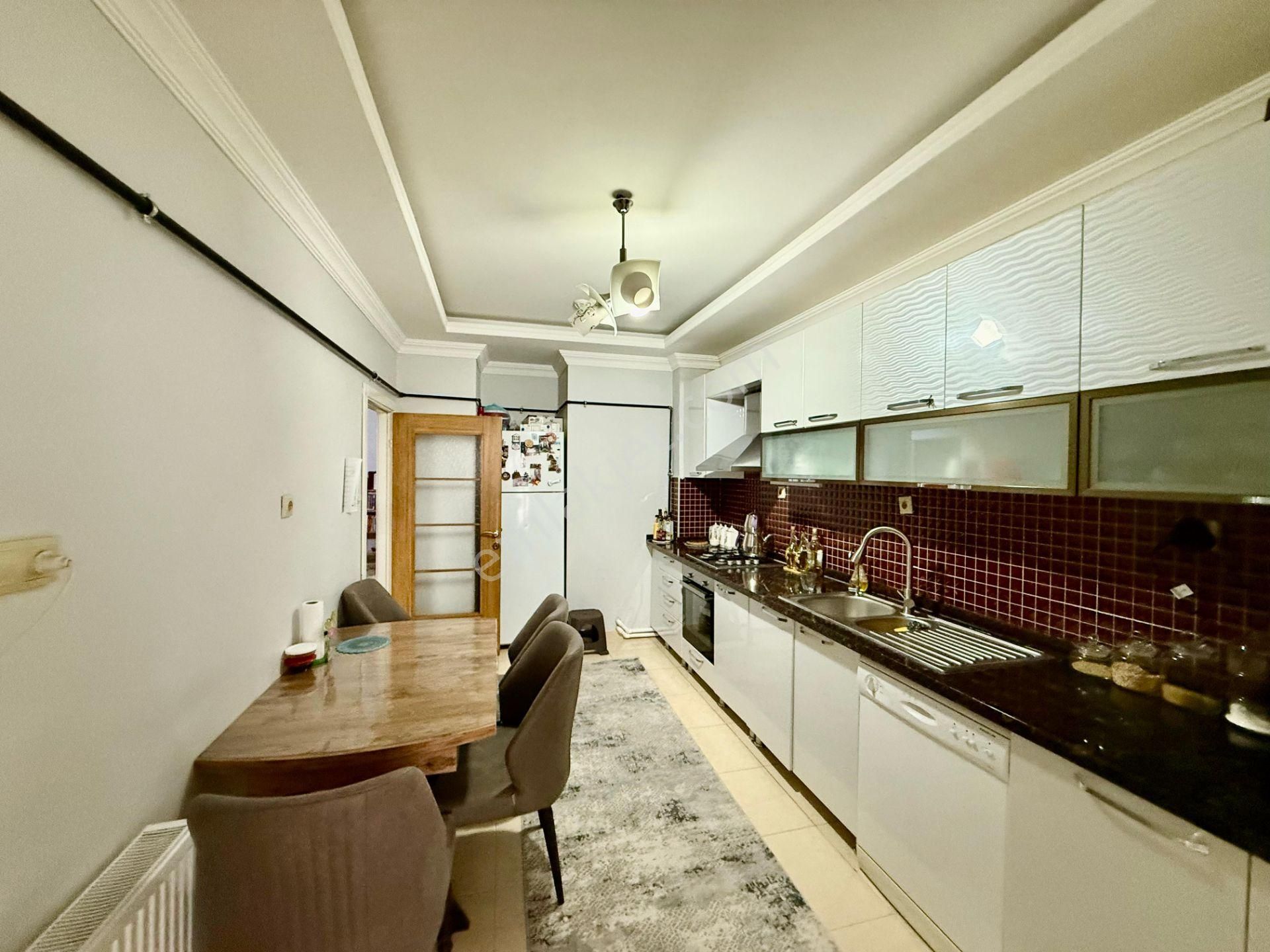 Taşcılar'dan Saray Merkezde 3+1 Güney Cephe Lüks Daire - Görsel 6