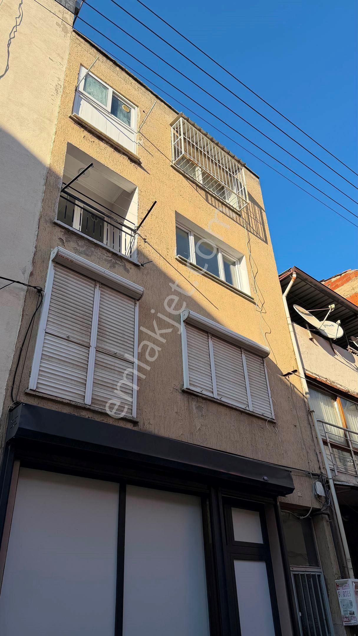 Eşrefpaşa İzmir Park Dibinde | 3+1 Çift Balkonlu | Sıfır Yapılı Ara Kat! - Görsel 4