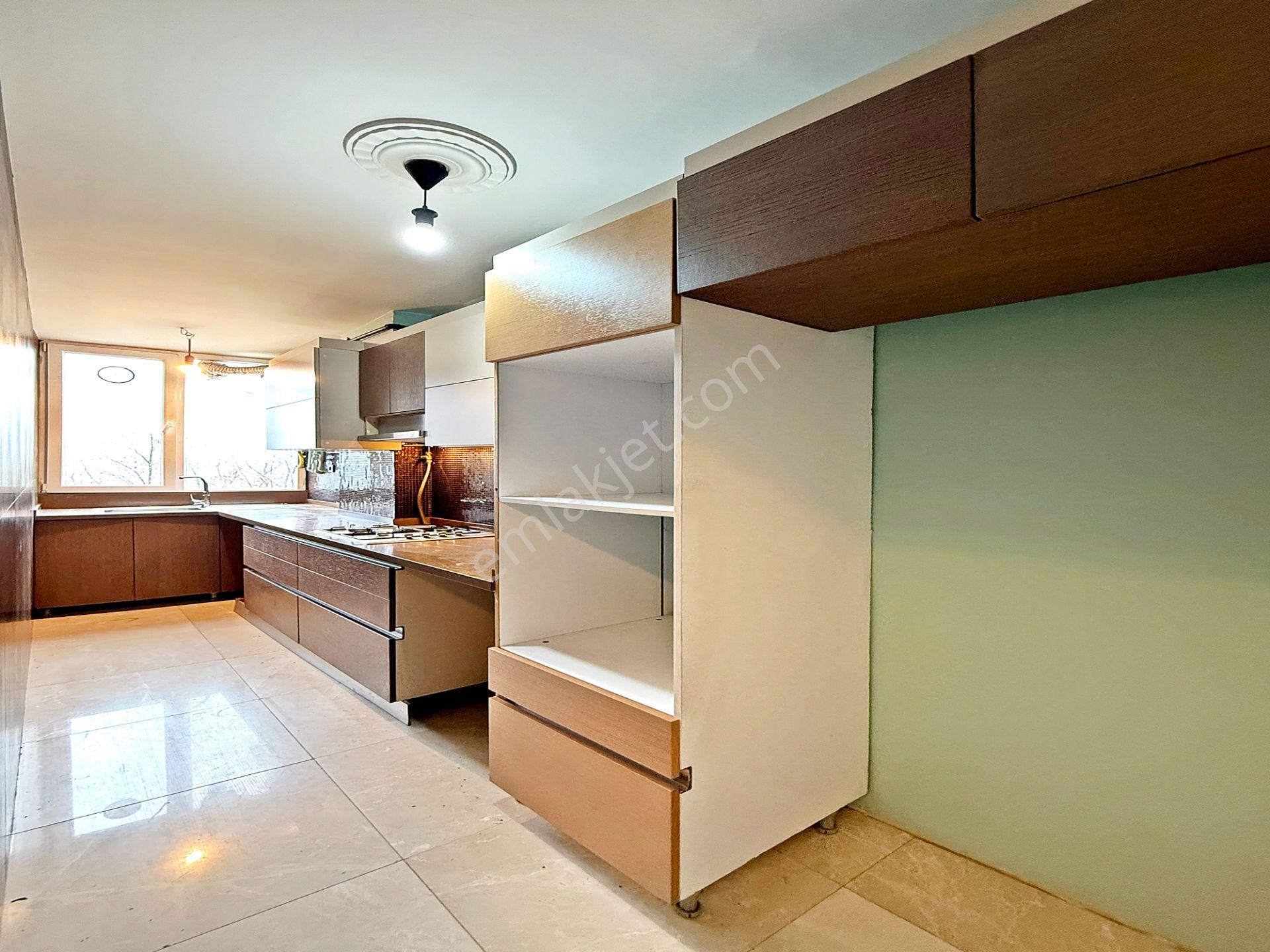 Tem Otoyoluna Cephe Park Manzaralı 1.kalite İşcilk Asansörlü 2+1 - Görsel 9