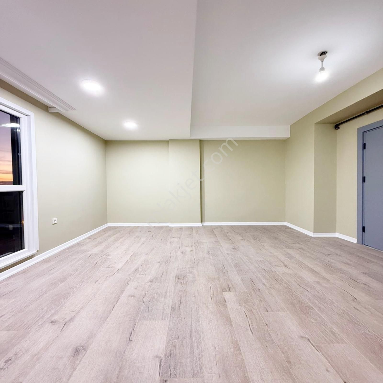 Çekmeköy Yapı Gayrimenkul'den Lüks Üst Dubleks!!! - Görsel 16