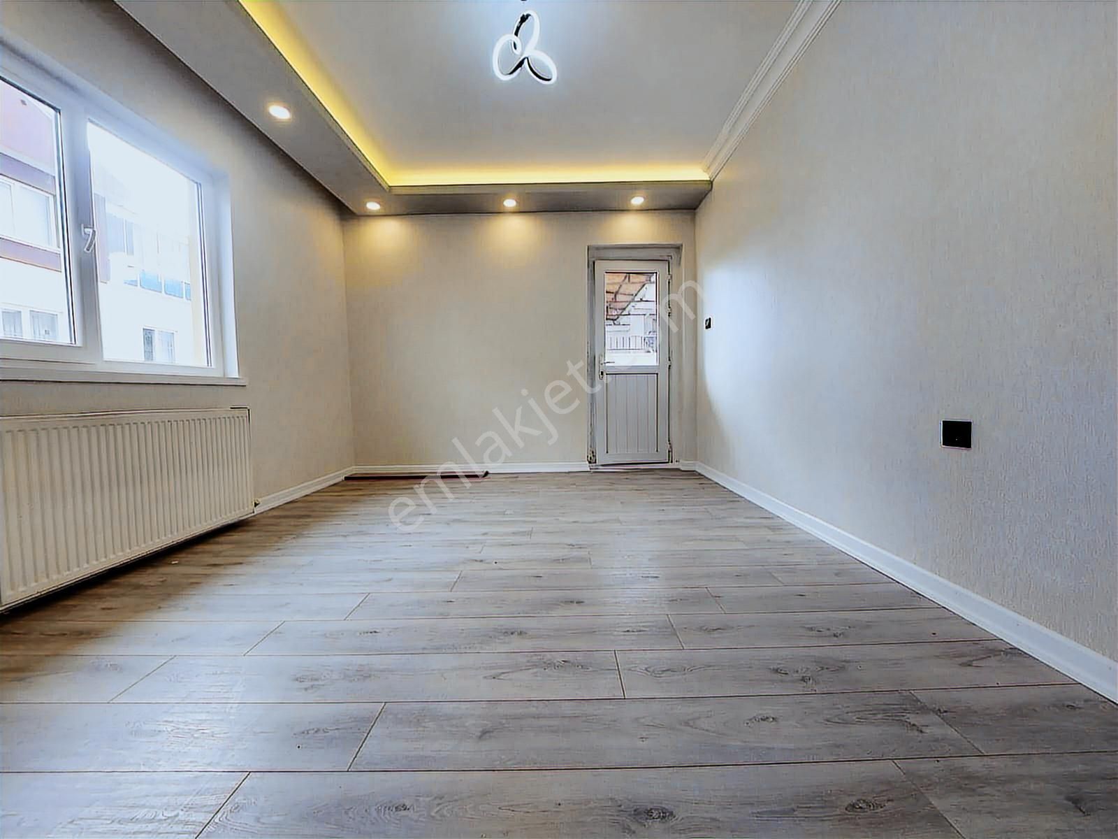 Elvan Mah Satılık 3+1 Ful Yapılı Kat Ta Geniş Daire - Görsel 21