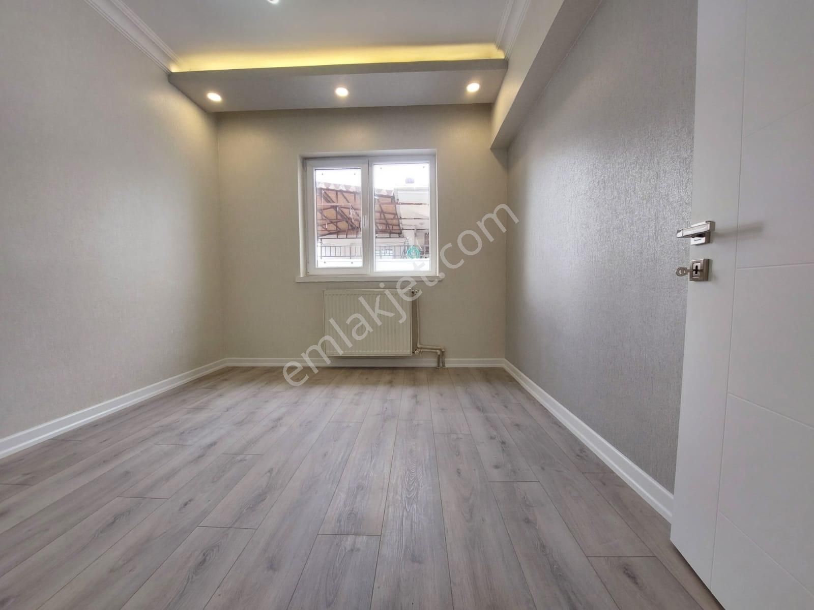 Elvan Mah Satılık 3+1 Ful Yapılı Kat Ta Geniş Daire - Görsel 27