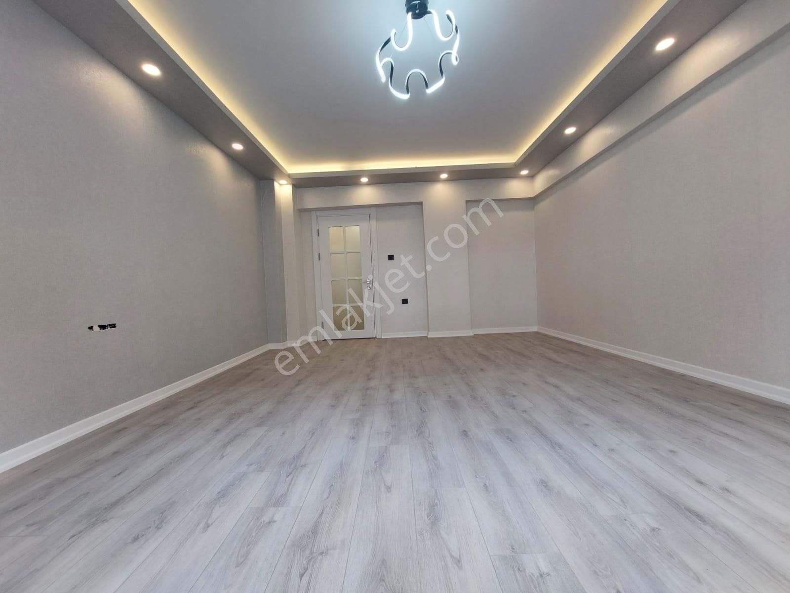 Elvan Mah Satılık 3+1 Ful Yapılı Kat Ta Geniş Daire - Görsel 7