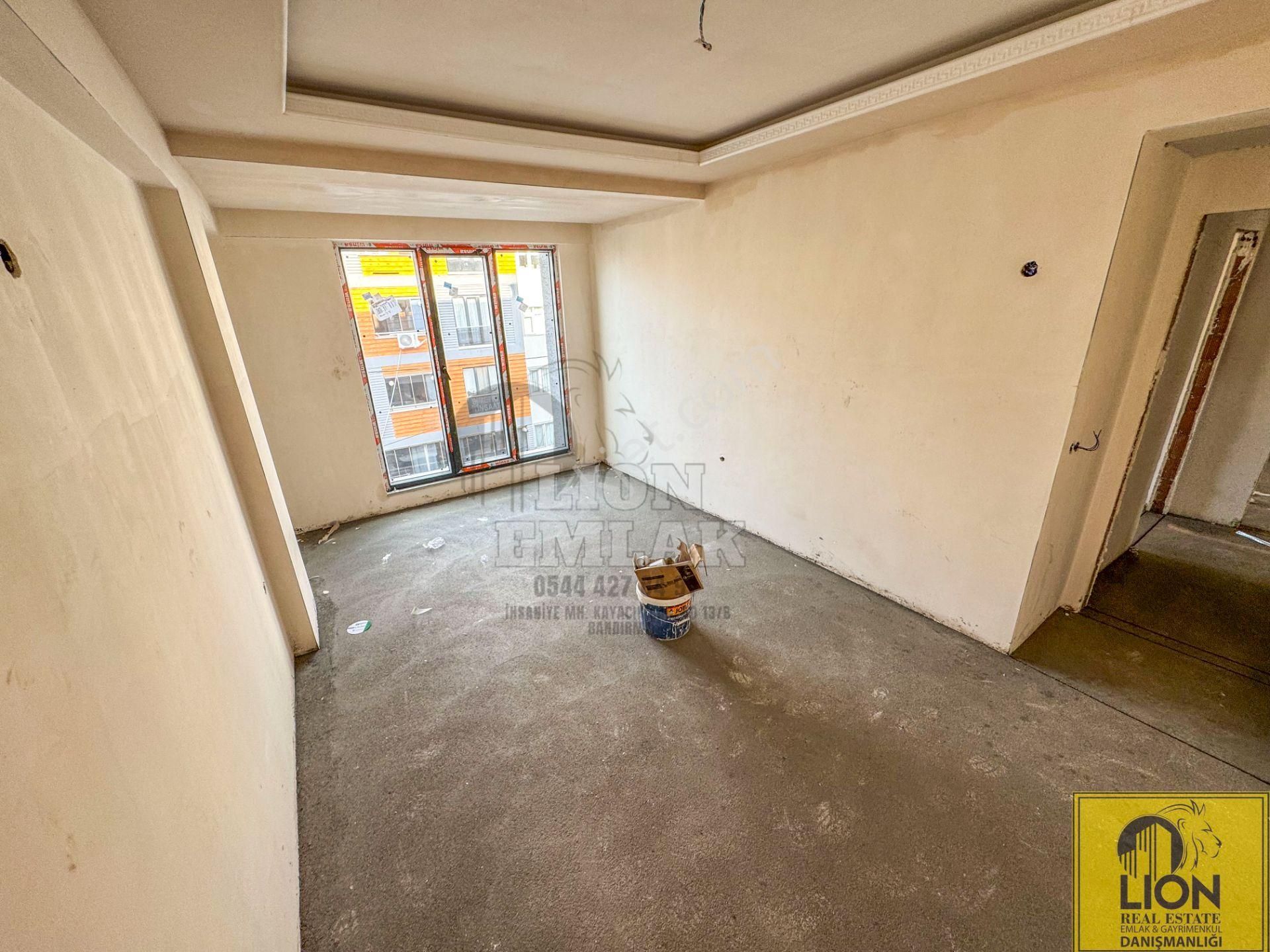 🟨⬛ Lıon Emlak'tan 600 Evler'de Sıfır,arakat,balkonlu Satılık 2+1 Daire⬛🟨