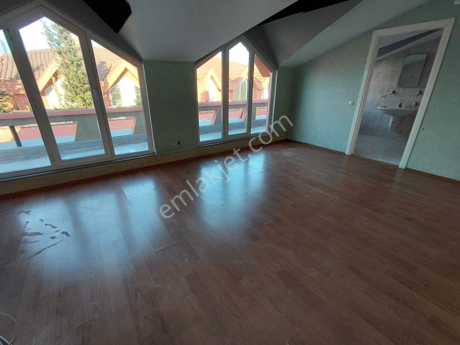 Mecidiyeköy Merkezde Kiralık Ofis 350 M2 Teraslı Çatı Katı Şehir Manzaralı - Görsel 7