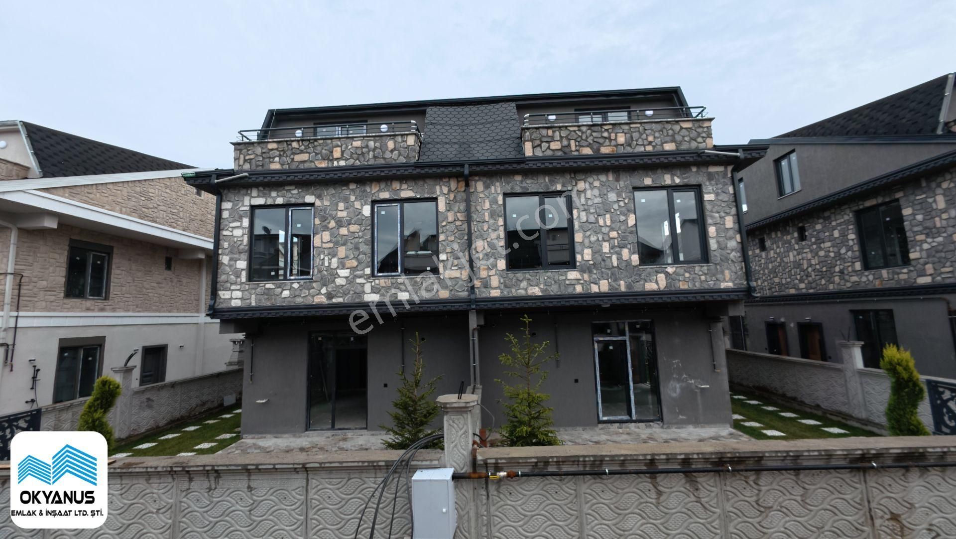 Sakarya Kocaali'de Denize Yürüme Mesafesinde 3+1 Villa