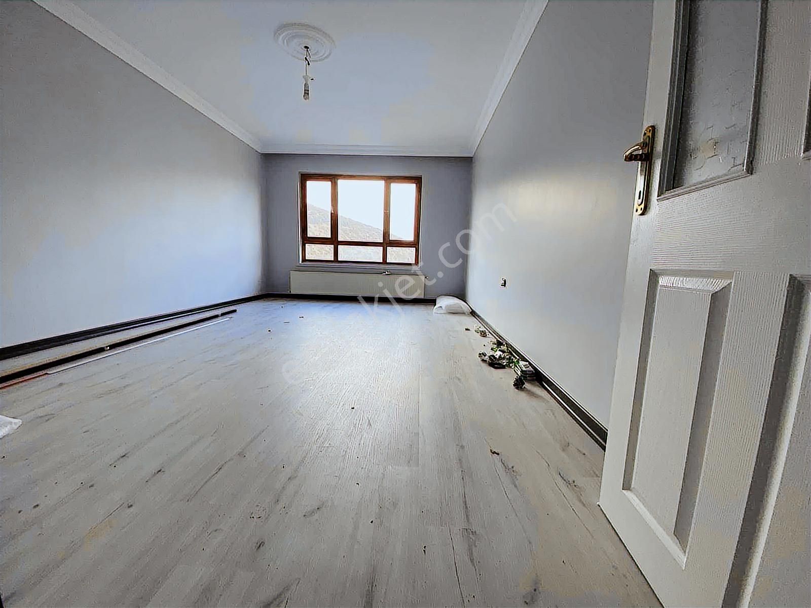 2+1 80 M2 1.katta Ful Yapılı Komple Etrafı Açık Fırsat Daire !! - Görsel 35