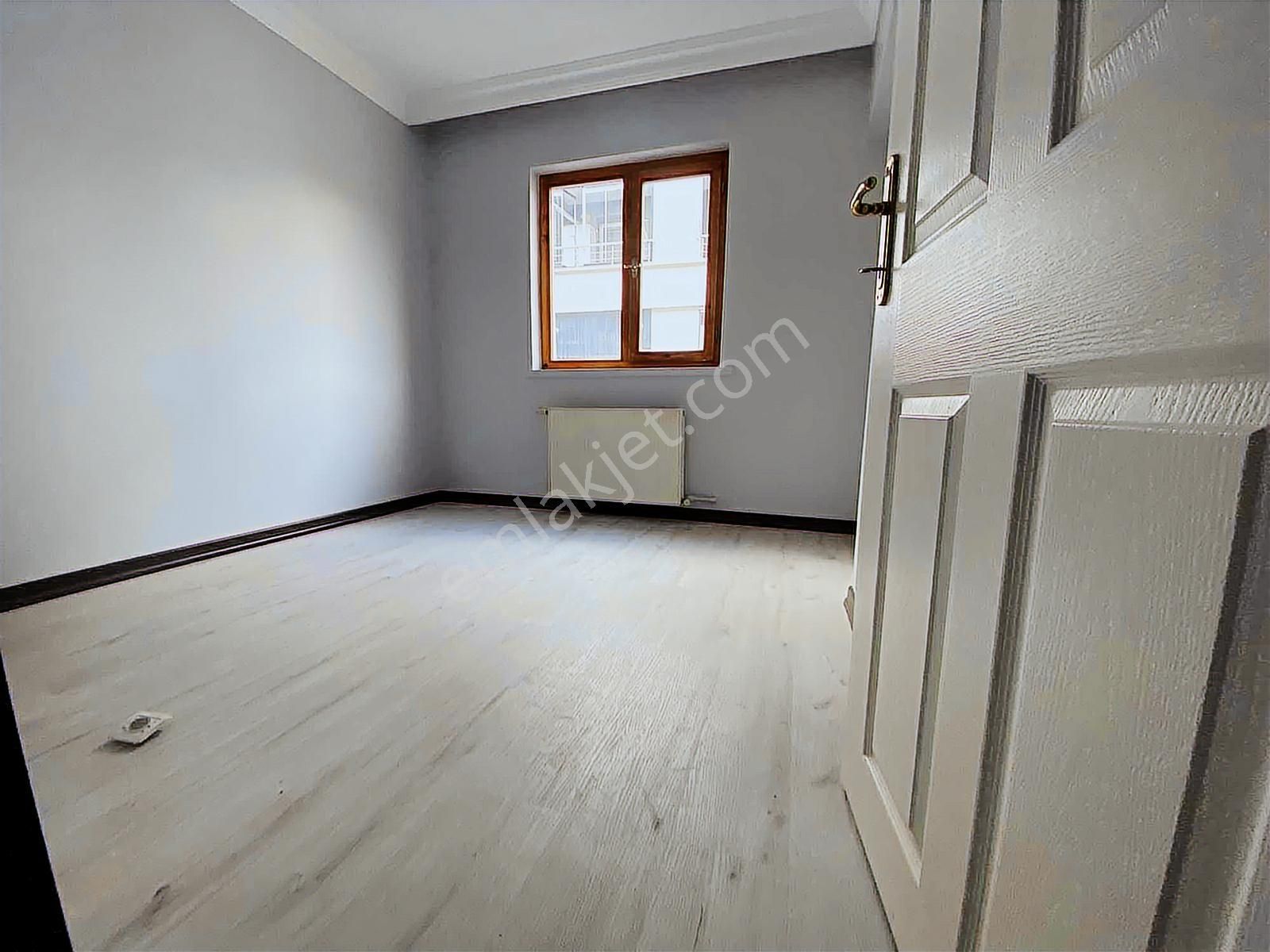 2+1 80 M2 1.katta Ful Yapılı Komple Etrafı Açık Fırsat Daire !! - Görsel 30
