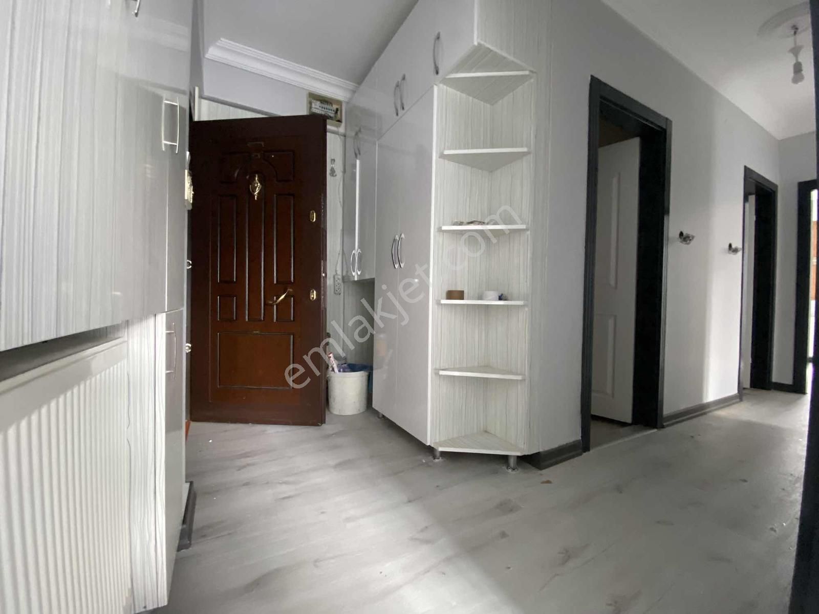 2+1 80 M2 1.katta Ful Yapılı Komple Etrafı Açık Fırsat Daire !! - Görsel 31