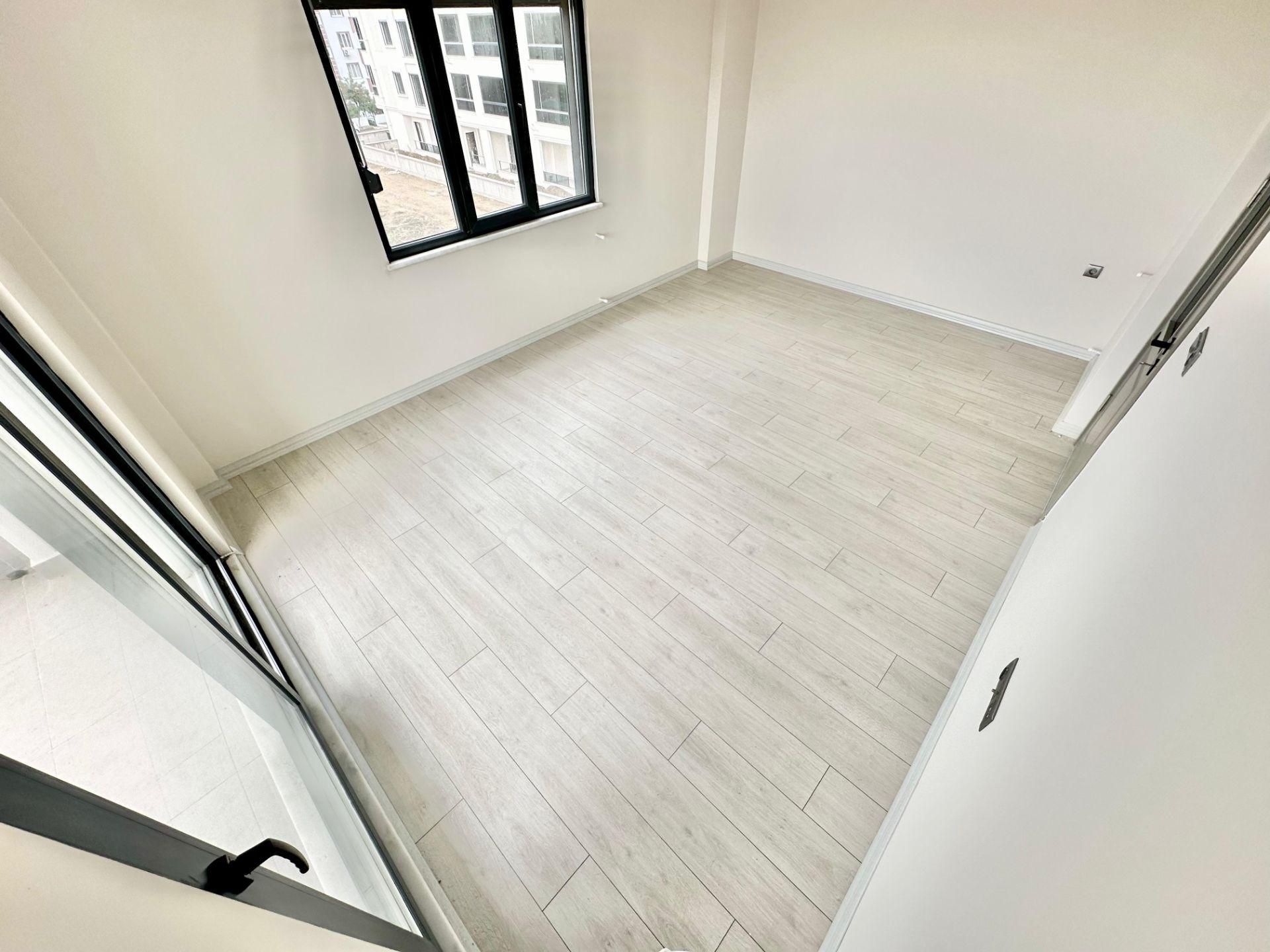 ꧁ay Emlaktan꧂akçay'da Pazar Sokagında Denize Sadece 400 M Ebeveyn Banyolu Ayrı Mutfak 2+1 Lüx Daire - Görsel 8