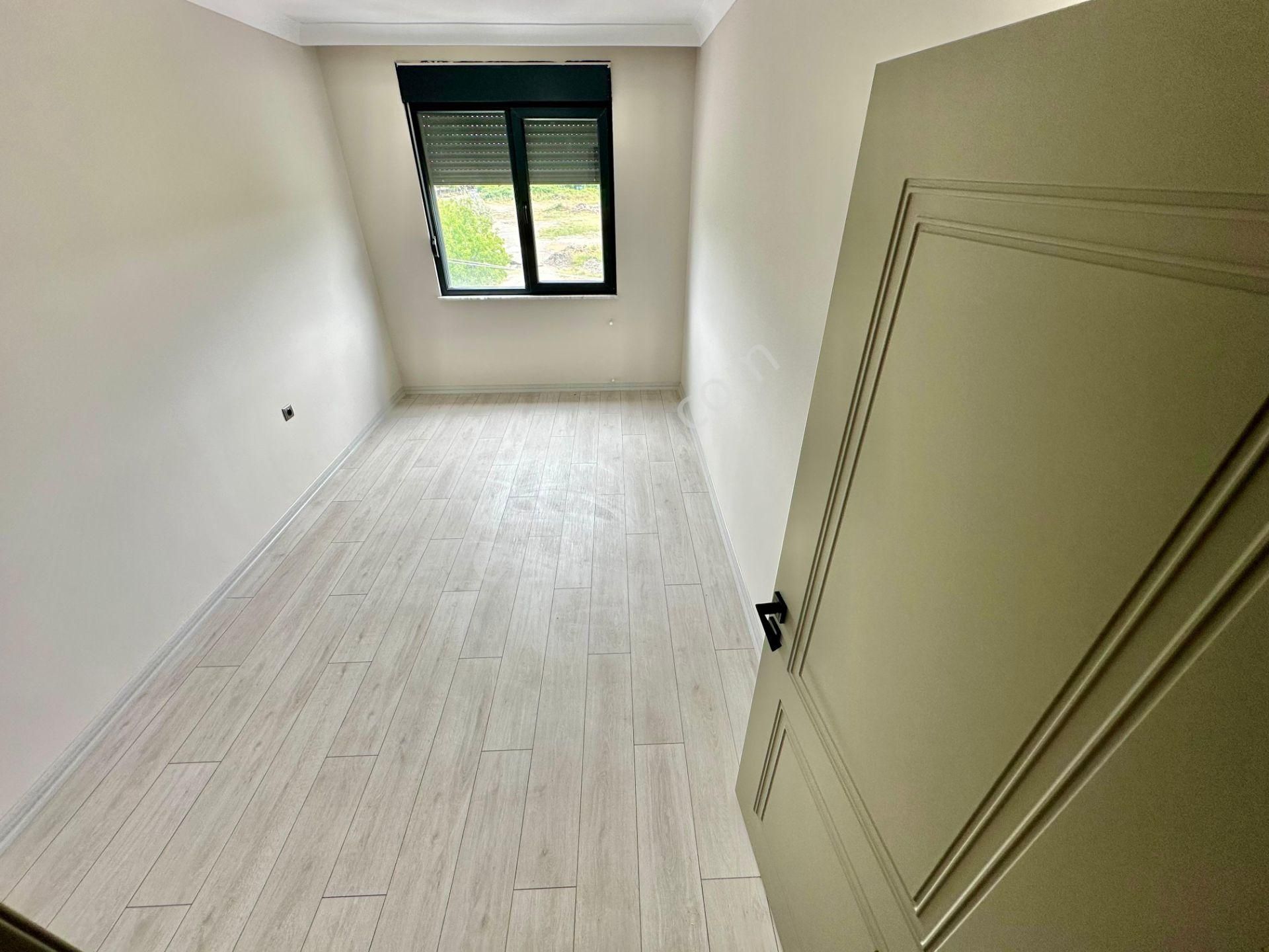 ꧁ay Emlaktan꧂akçay'da Pazar Sokagında Denize Sadece 400 M Ebeveyn Banyolu Ayrı Mutfak 2+1 Lüx Daire - Görsel 24