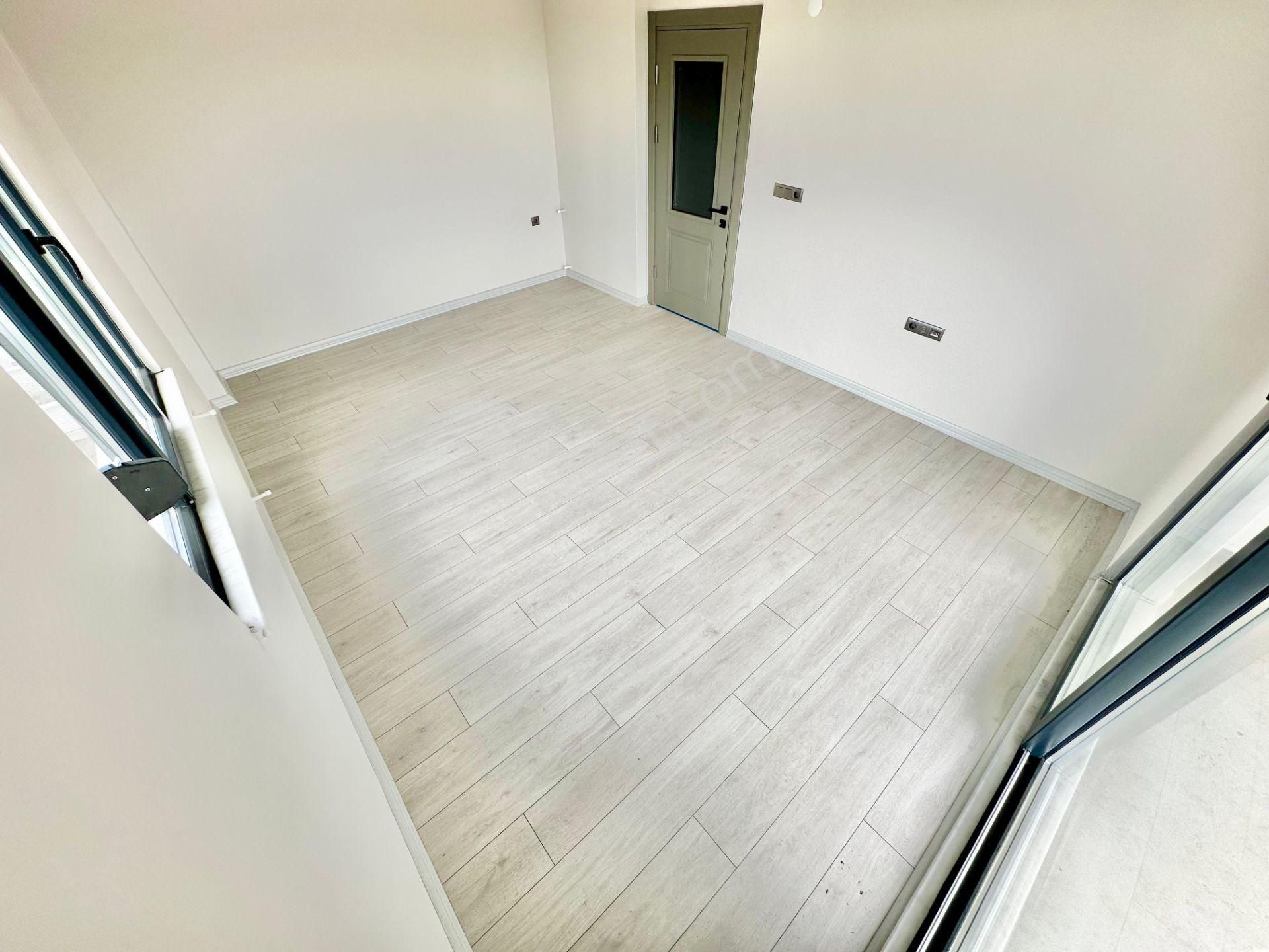 ꧁ay Emlaktan꧂akçay'da Pazar Sokagında Denize Sadece 400 M Ebeveyn Banyolu Ayrı Mutfak 2+1 Lüx Daire - Görsel 13